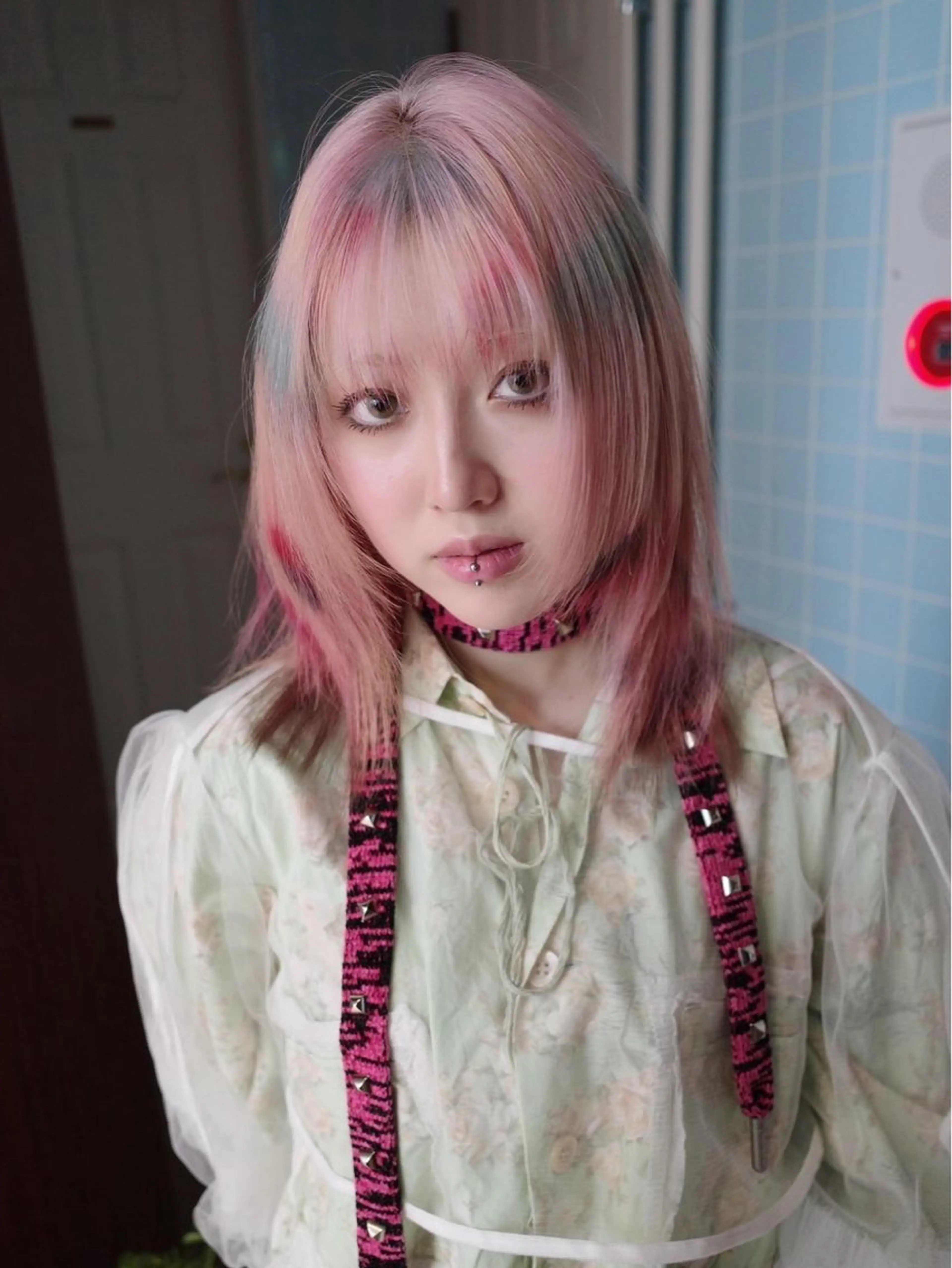 ミディアム カラー nakatsu aimuのヘアスタイル