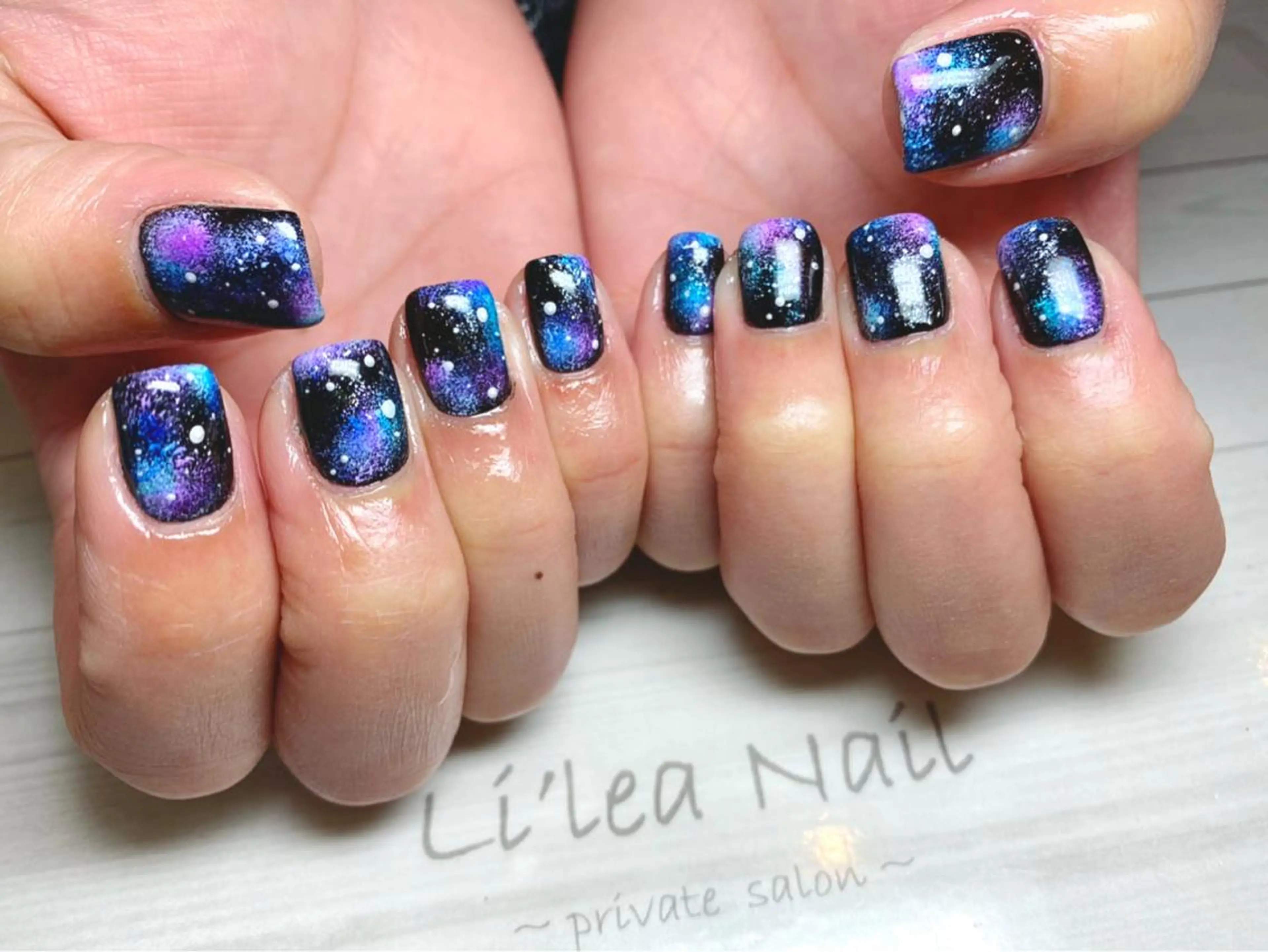 ネイル Li'leaNail AINAのネイルデザイン