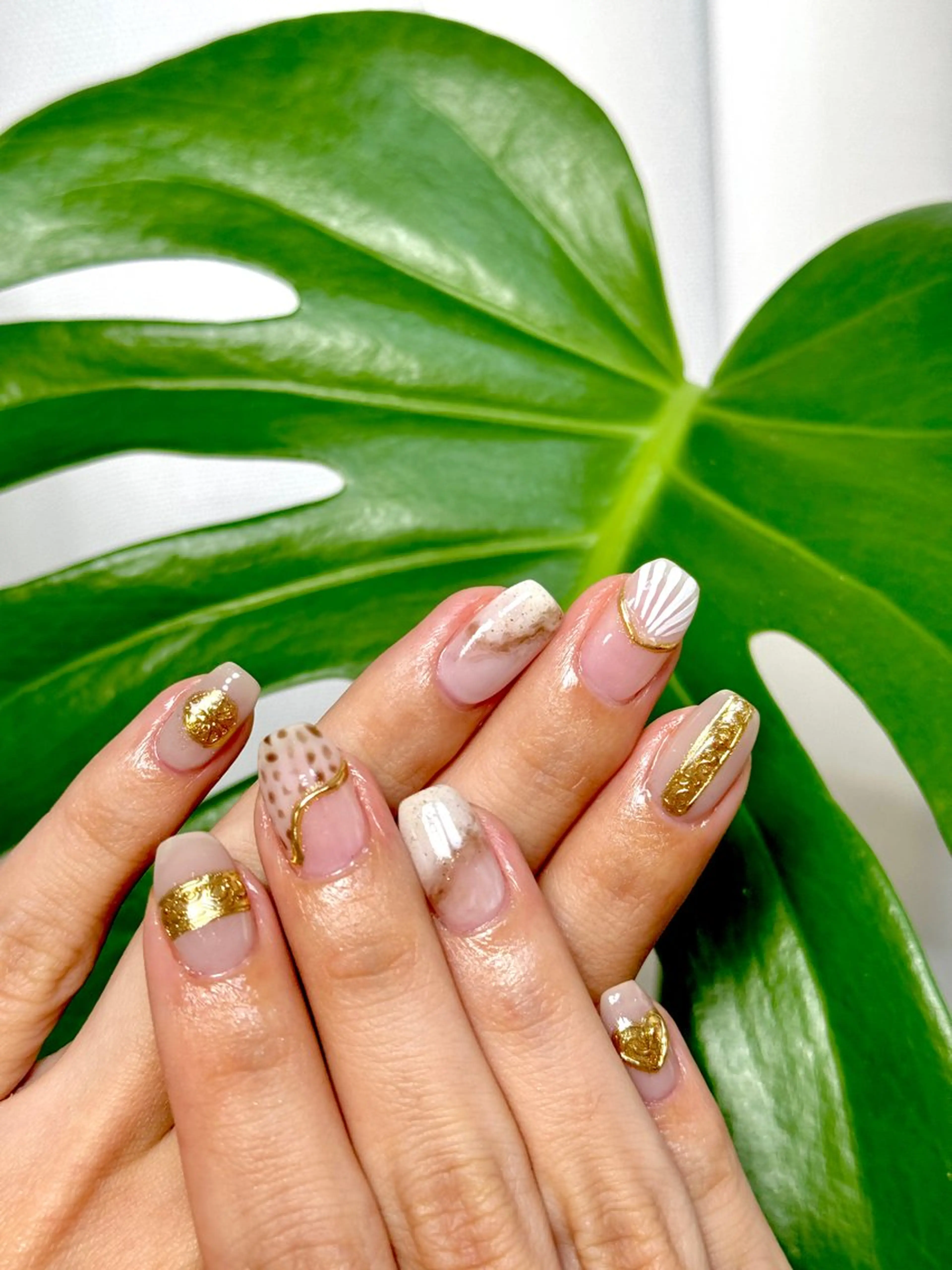 ミディアム ハンドネイル MOA NAIL所属・moa nailのネイルデザイン