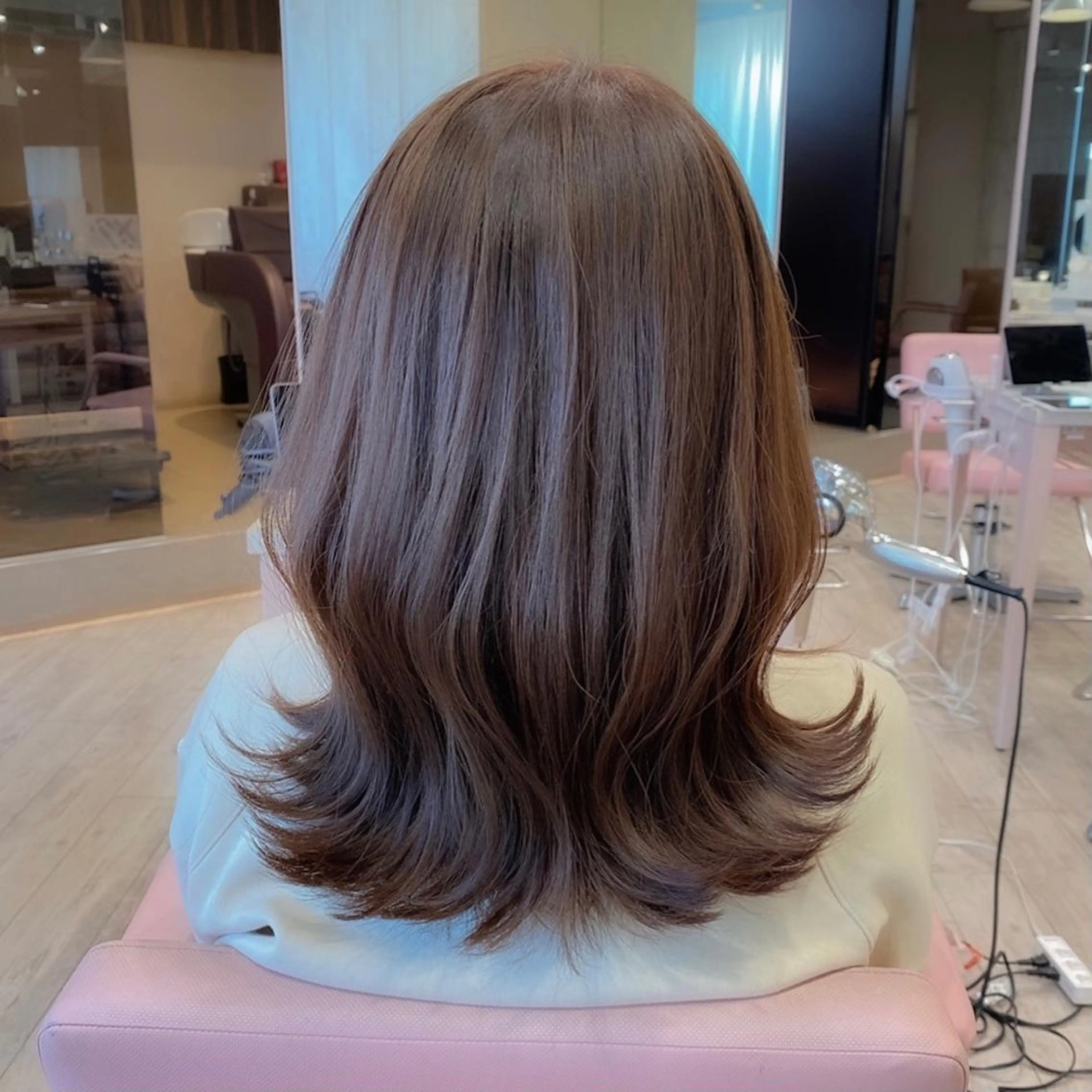 ミディアム カラー On所属・顔まわりカット🌟 くびれヘア/寺門遥輝のヘアスタイル