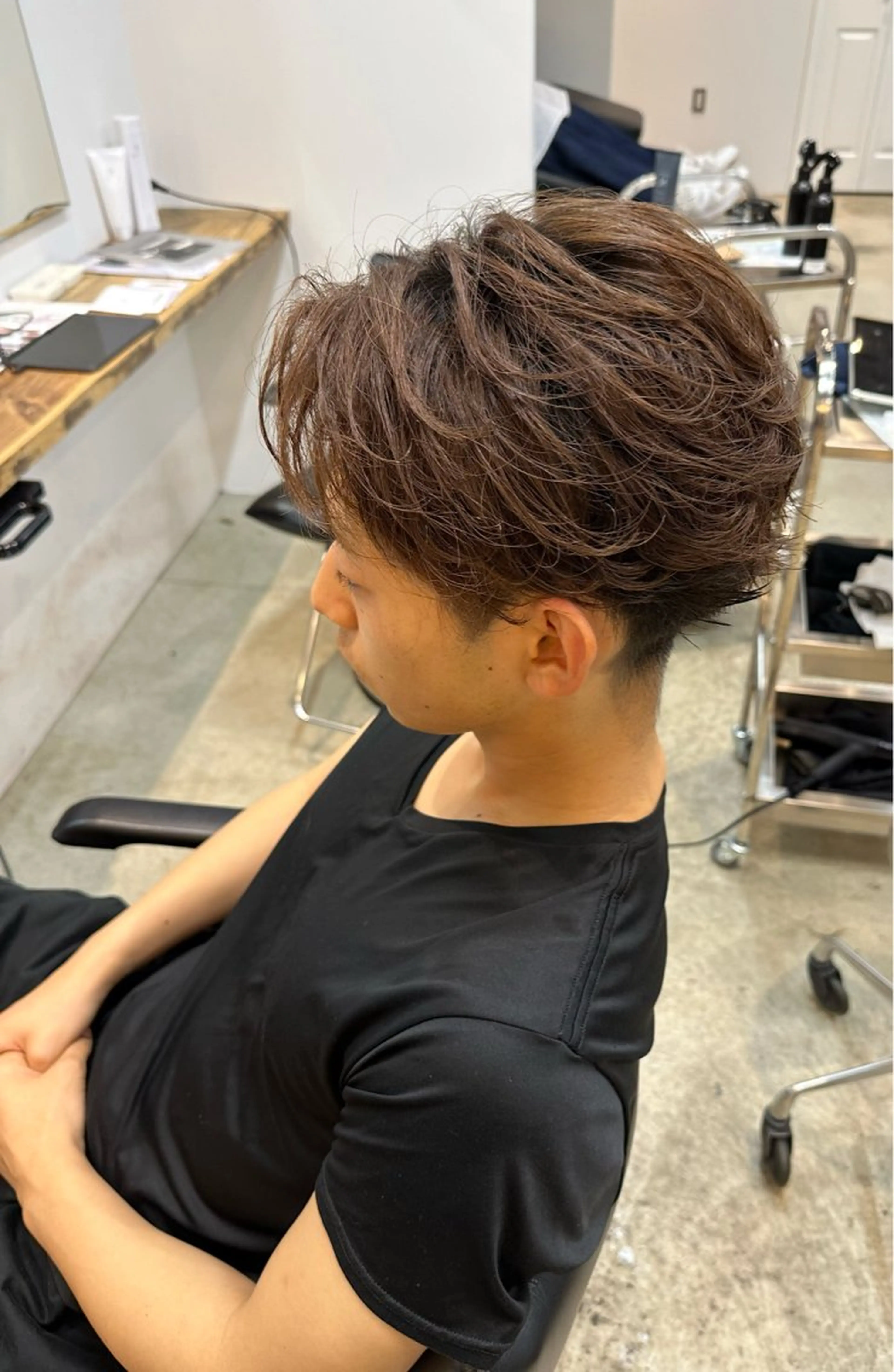 ショート カラー パーマ メンズ 倉持 誠也　フェザーパーマのヘアスタイル