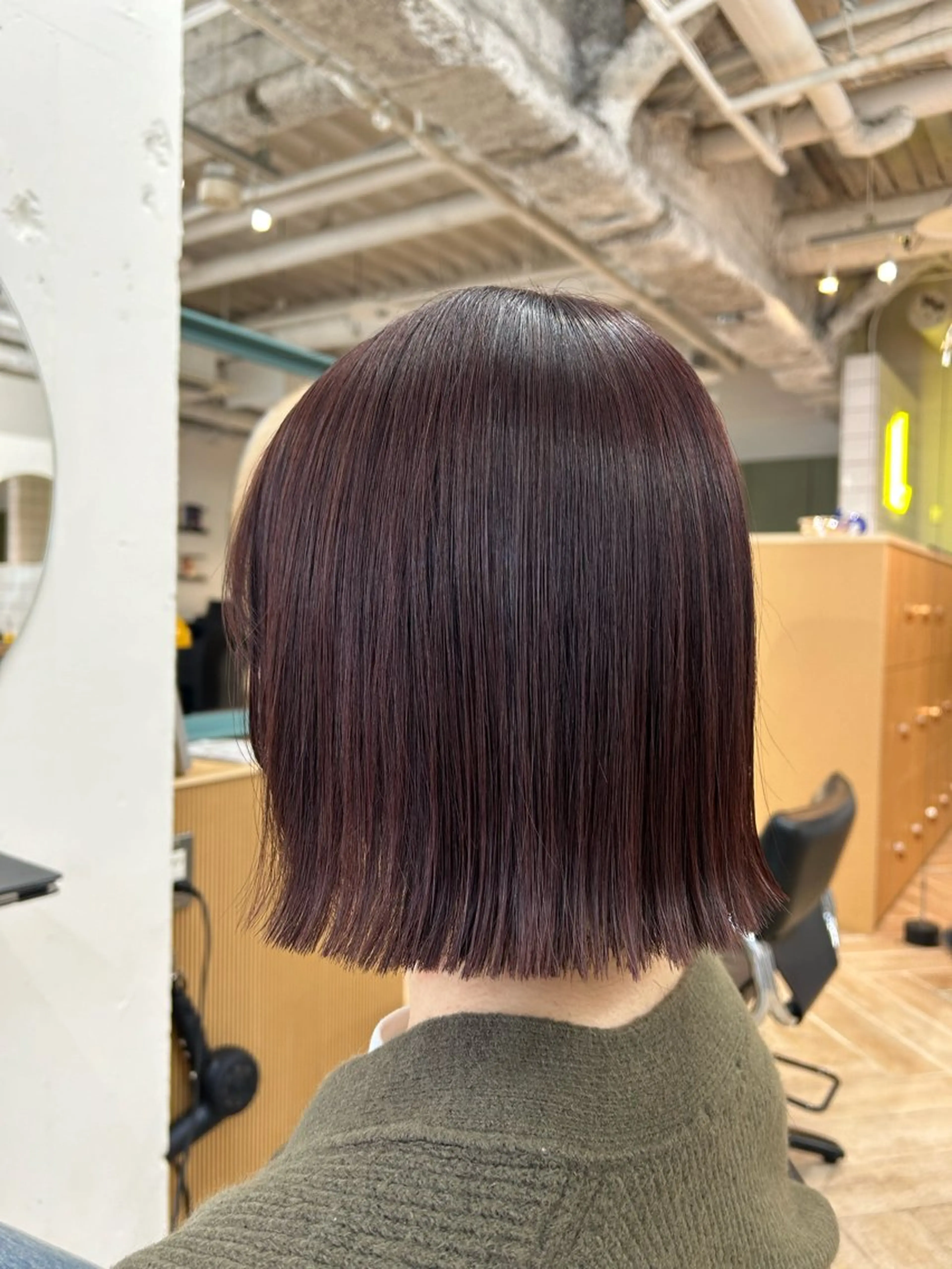 ミディアム カット ヘアカラー トリートメント 新潟/万代/レイヤー 韓国風/明間未来のヘアスタイル