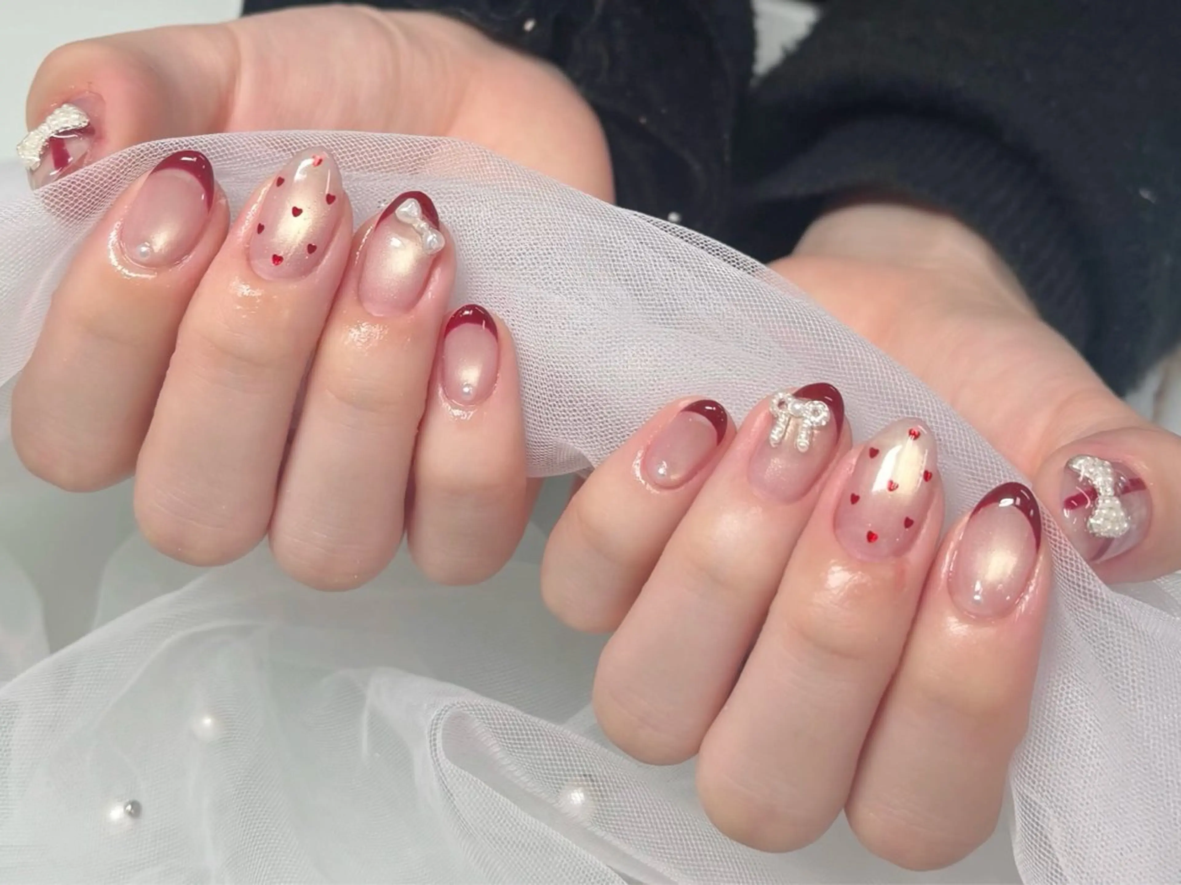 ネイル アートネイル フレンチネイル ジェルネイル ハート 韓国ネイル ハンドネイル Nail Neige🐈🌙のネイルデザイン