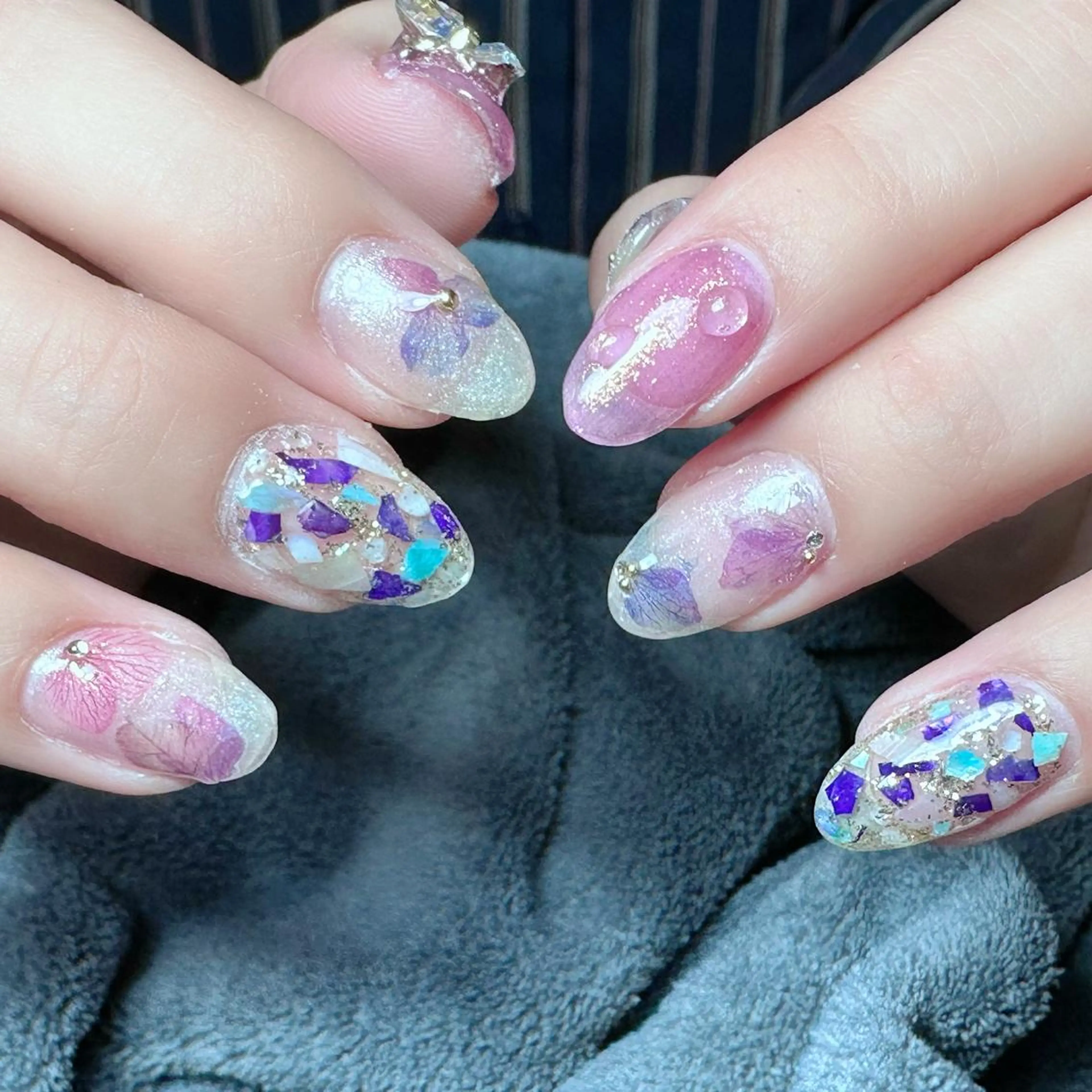 ネイル 新山 聖のネイルデザイン