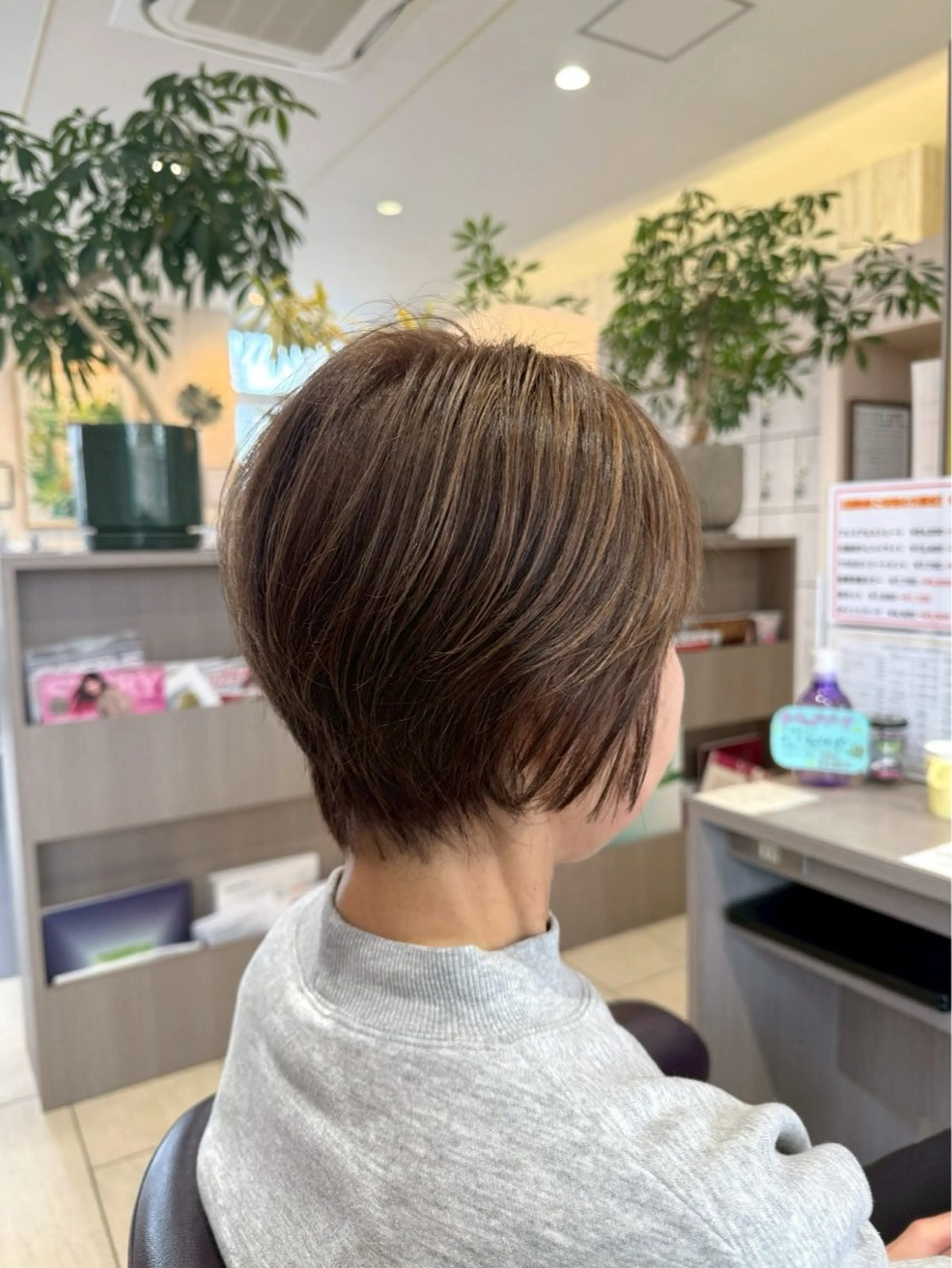 【平日12​〜​17時限定クーポン🍒】ハイライト＋カラー ¥22,300→¥9,900🫧💫の写真