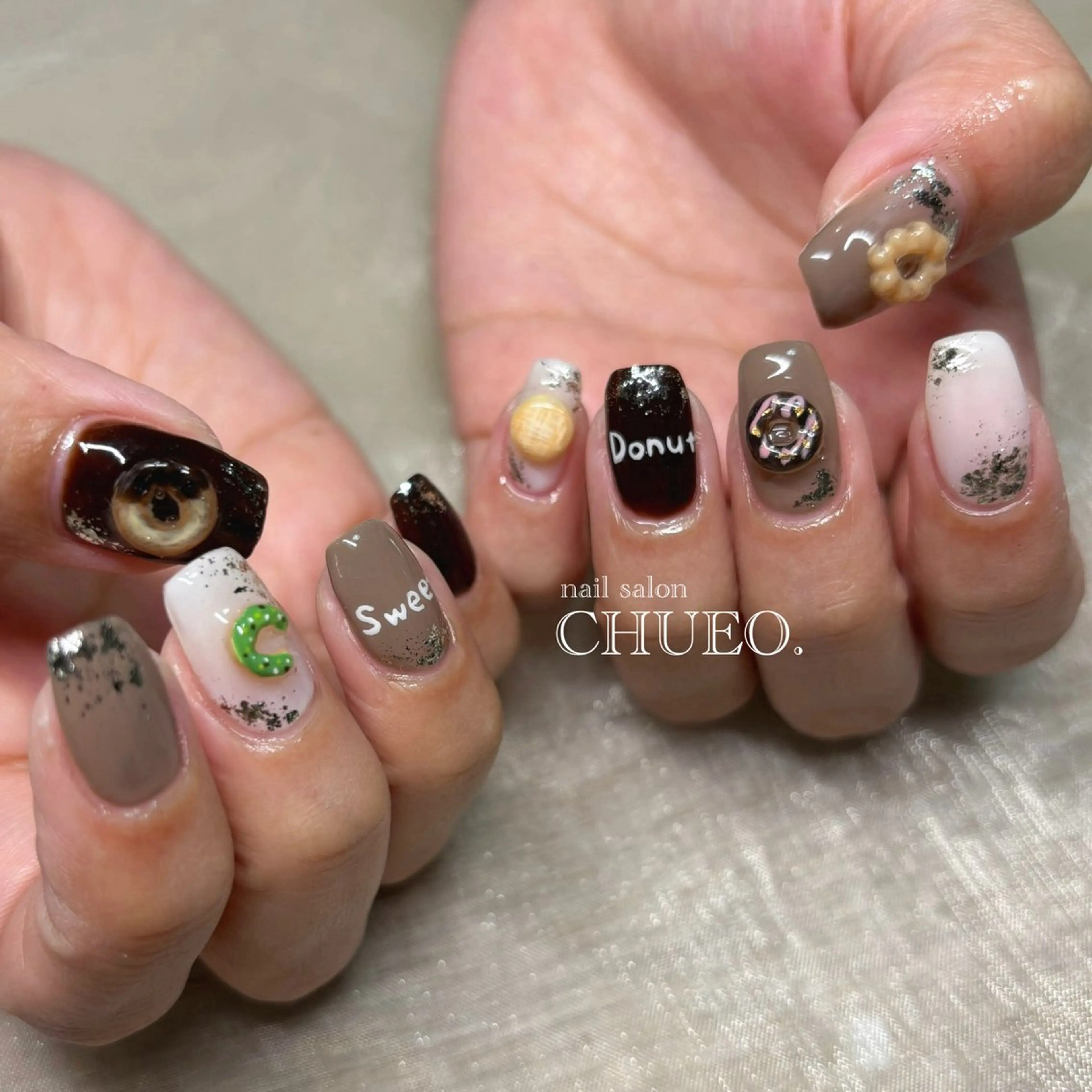 ネイル ハンドネイル nail salon CHUEO.所属・吉岡 晴香のネイルデザイン