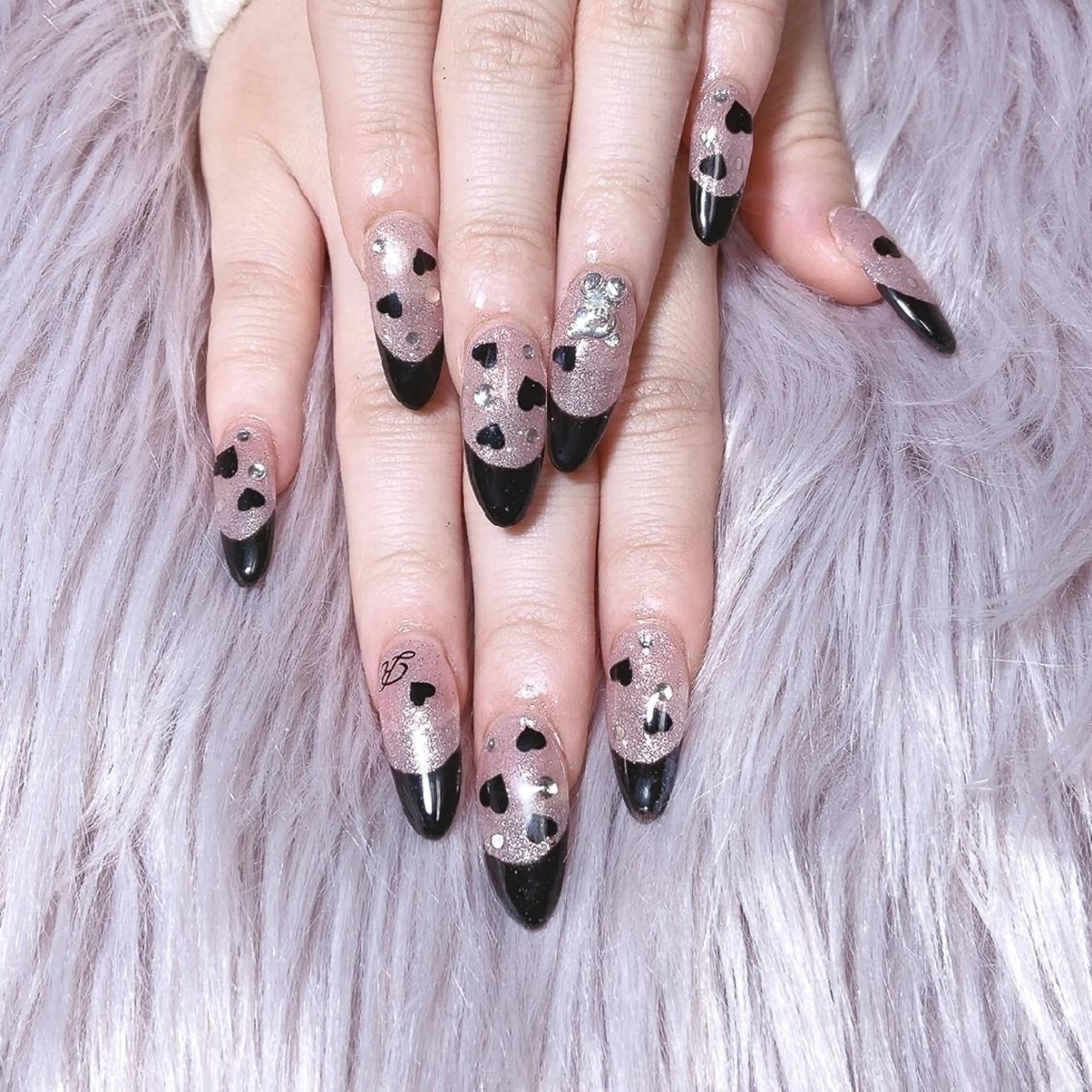 ネイル 稲垣 江梨花のネイルデザイン