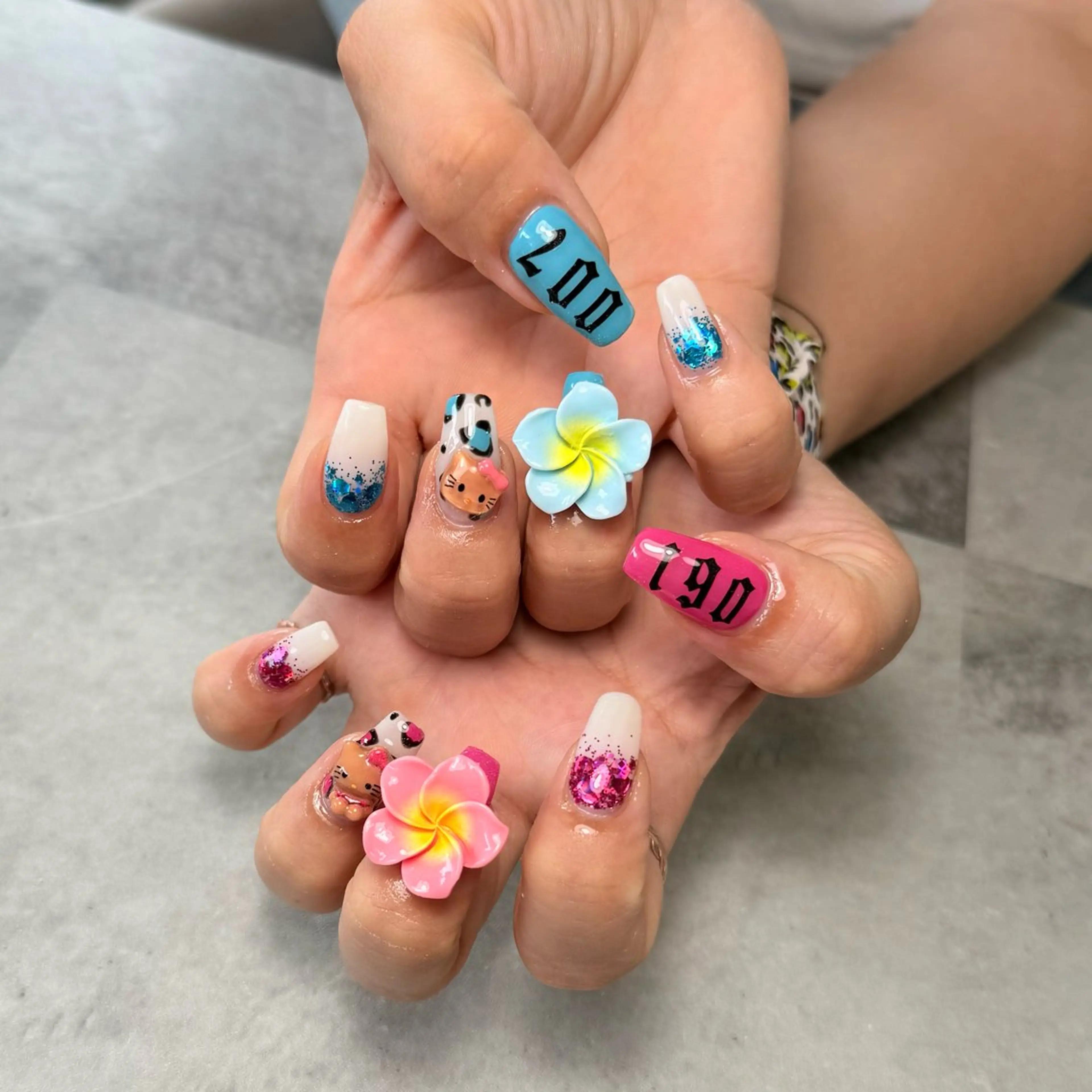 ネイル ネイルサロン Annieのネイルデザイン