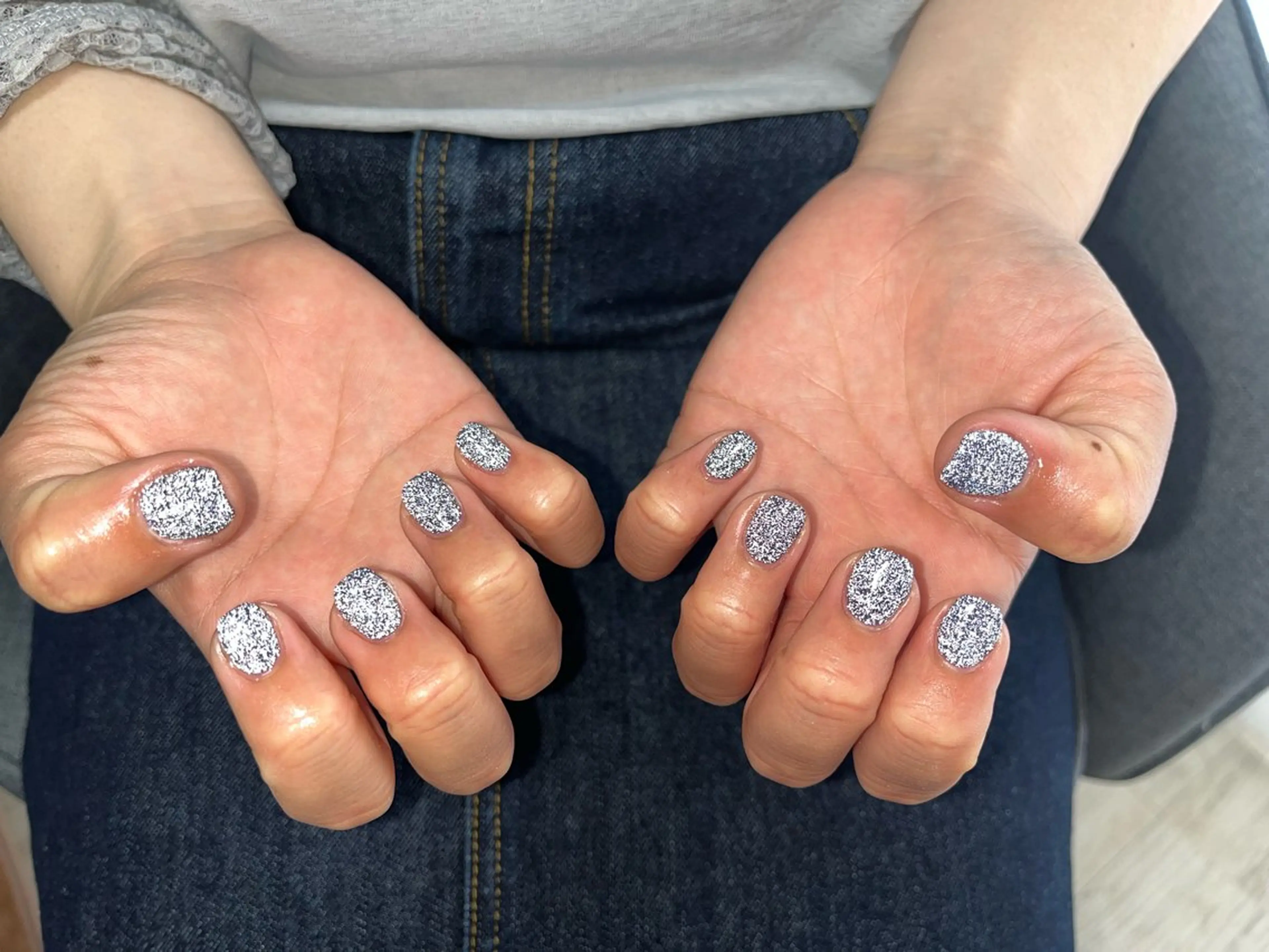 ネイル オーロラネイル フラッシュネイル フラワーネイル フットネイル フレンチネイル kiki nail たまプラーザのネイルデザイン