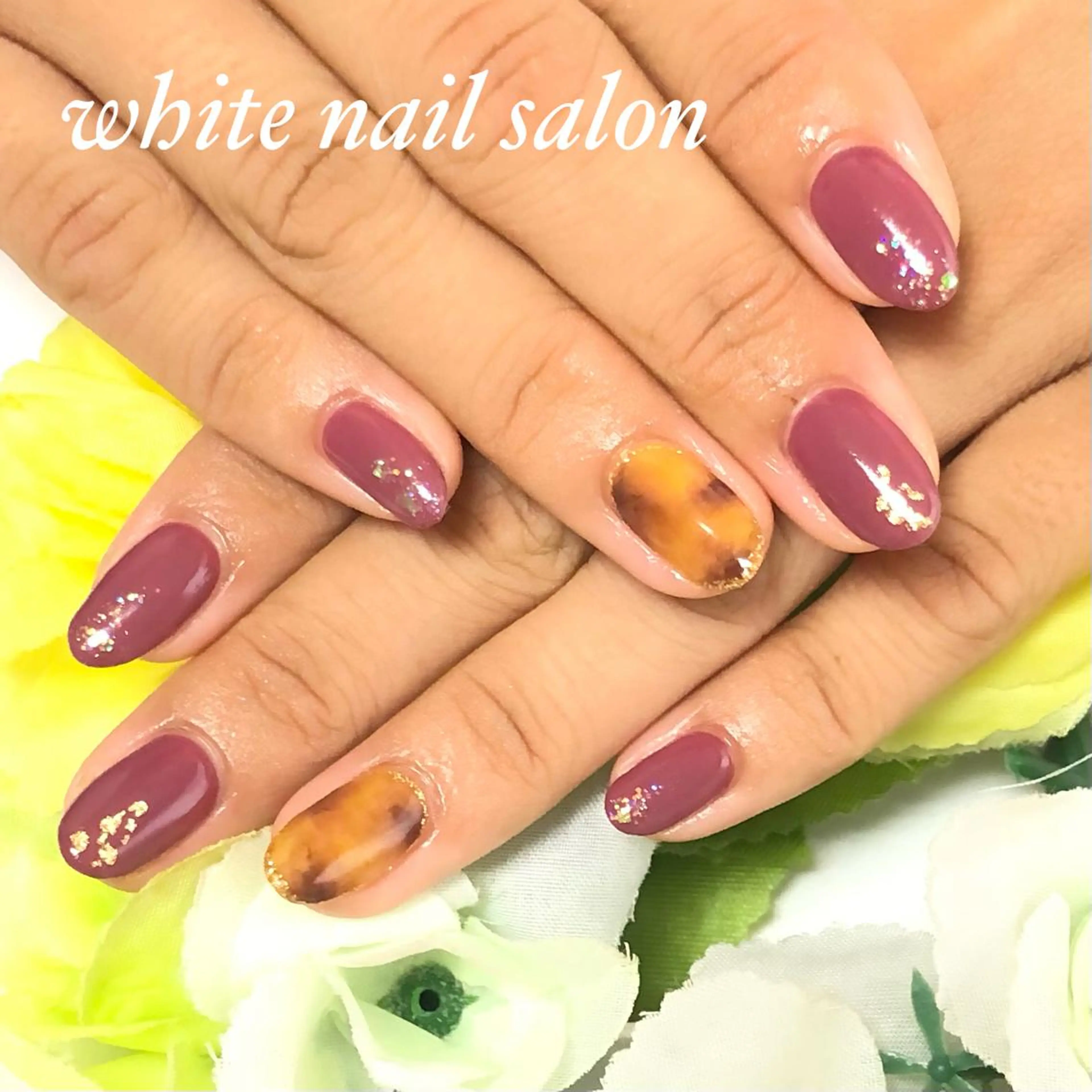 ネイル ジェルネイル ハードジェル 持ち込み ソフトジェル ハンドネイル white nail salonのネイルデザイン