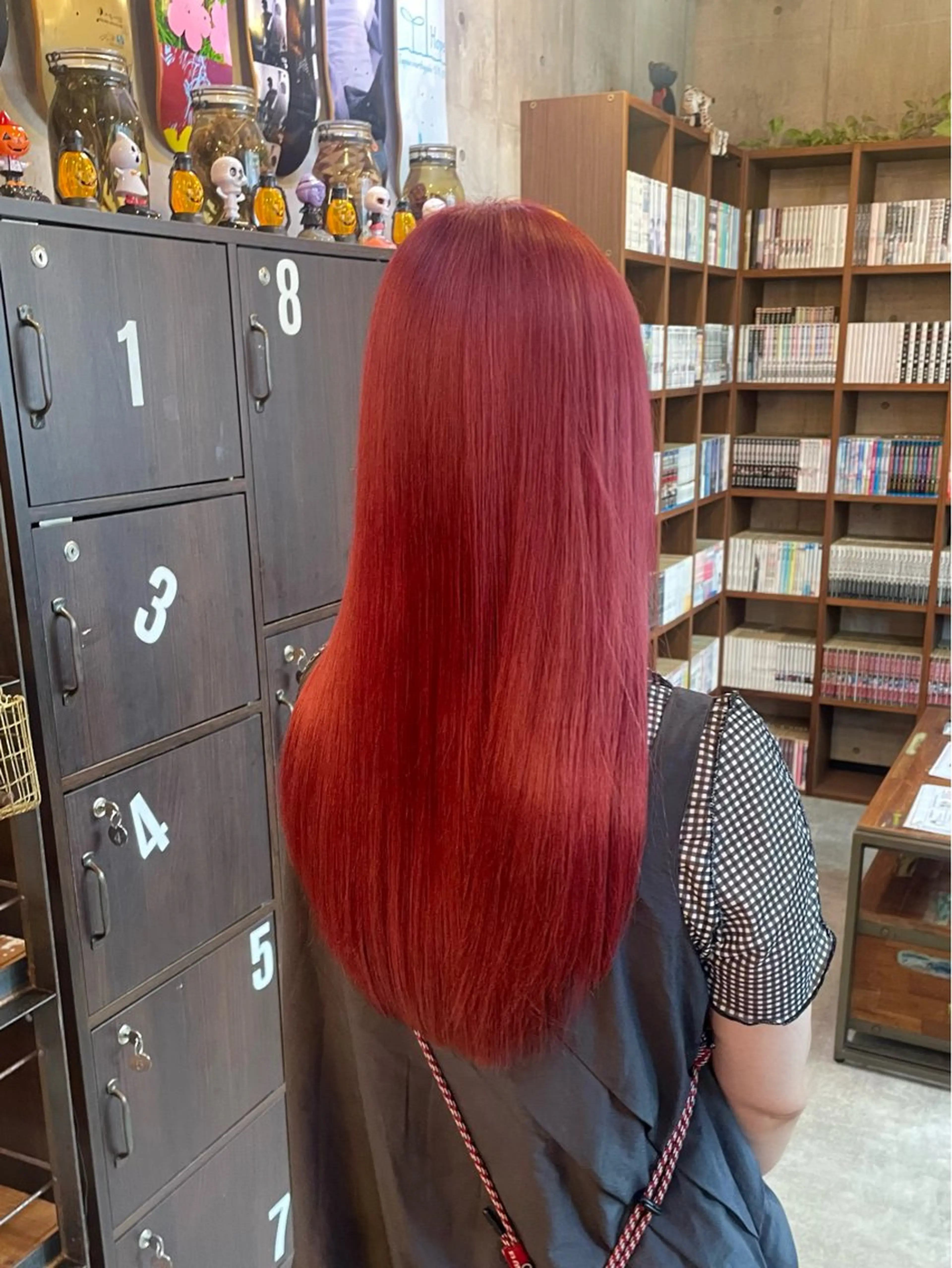 ロング カラー レッドカラー ヘアカラー トリートメント 竹内 春奈のヘアスタイル