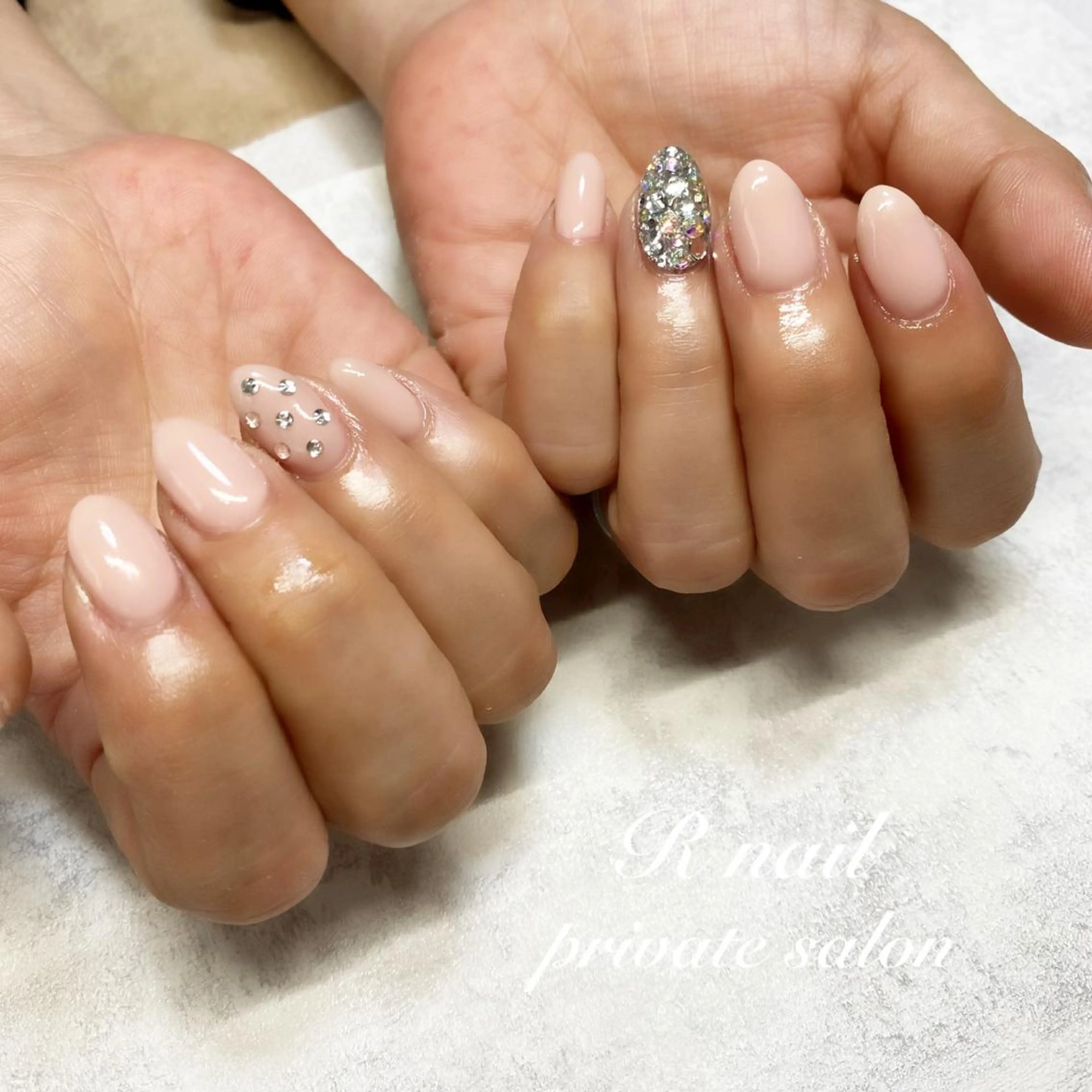 ネイル R nailのネイルデザイン
