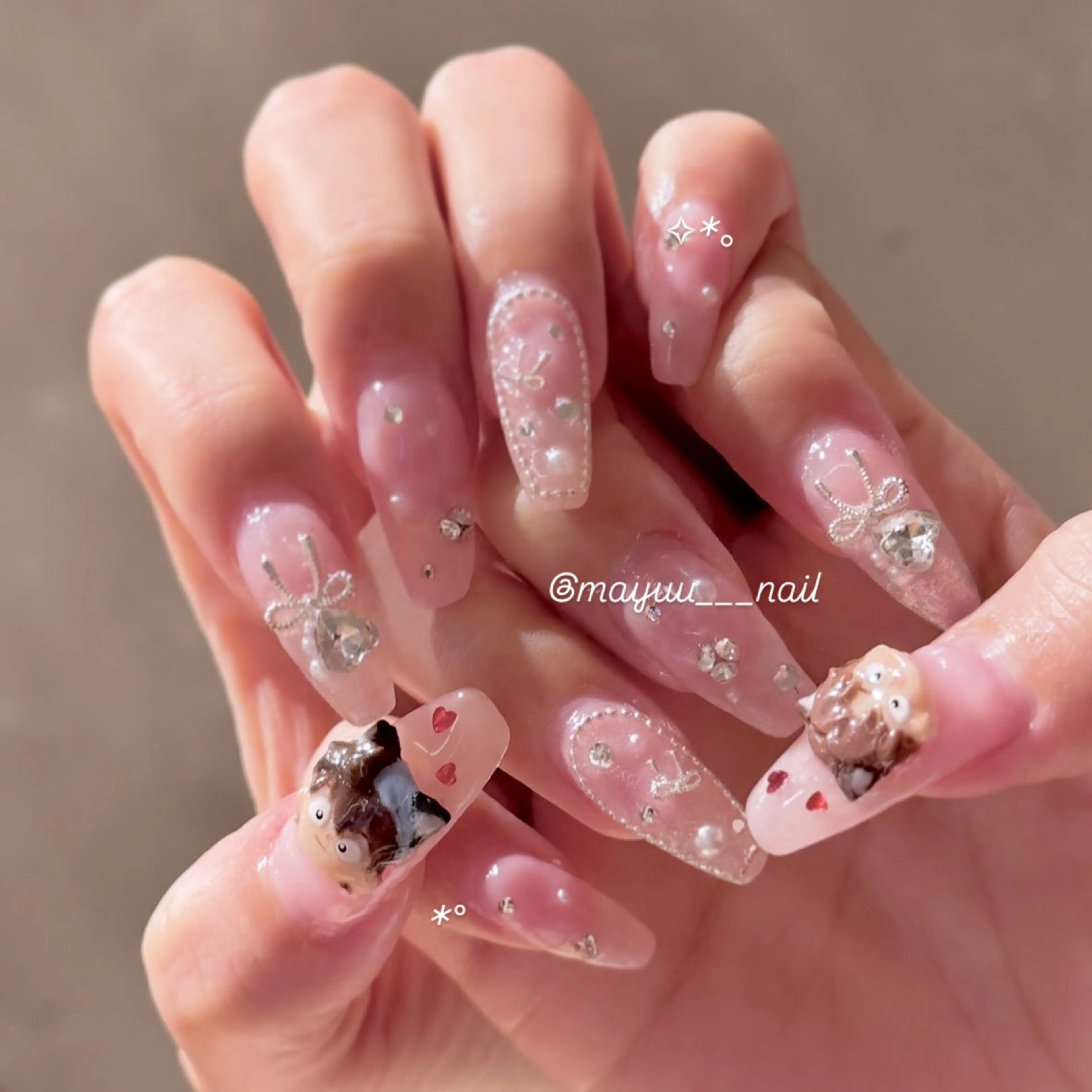 ネイル ハンドネイル 🎀 Mayu 🎀痛ネイルのネイルデザイン