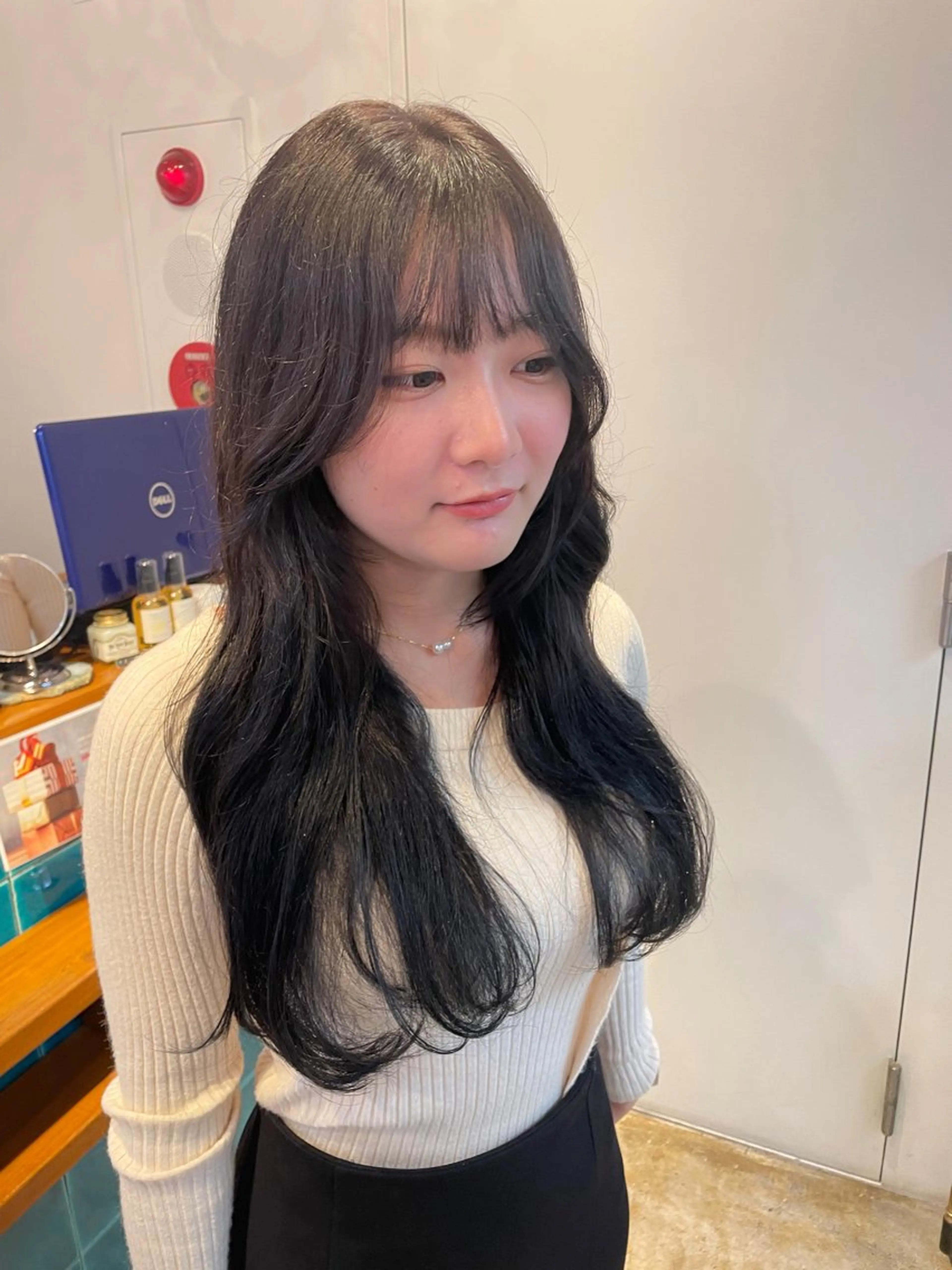 ロング カラー RIN／韓国ヘア レイヤーカットのヘアスタイル