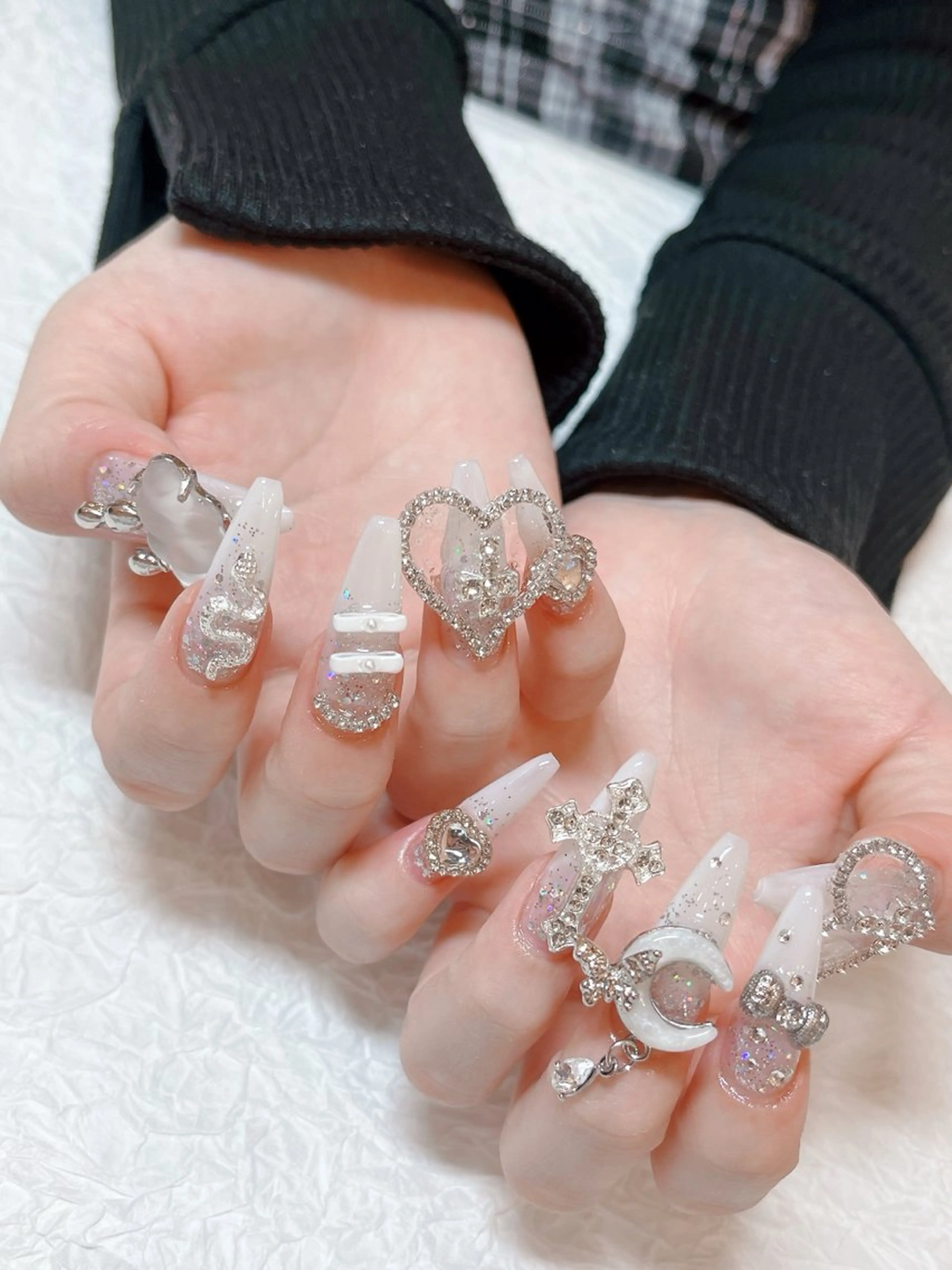 ネイル 🖤スカルプ専門店 新宿・MR🖤のネイルデザイン