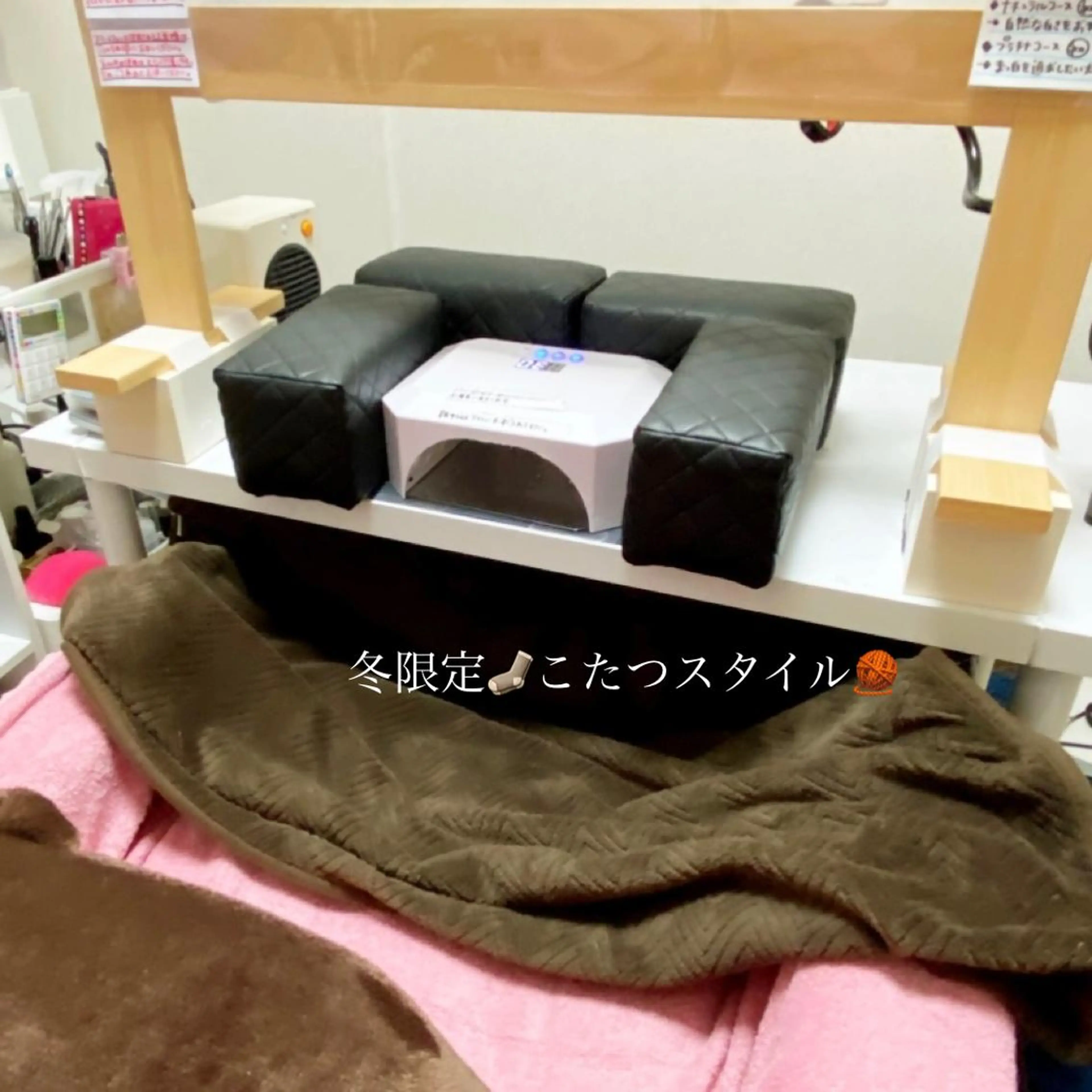 ネイル フットネイル ホワイト ネイル/耳つぼ /新ホワイトニングのネイルデザイン