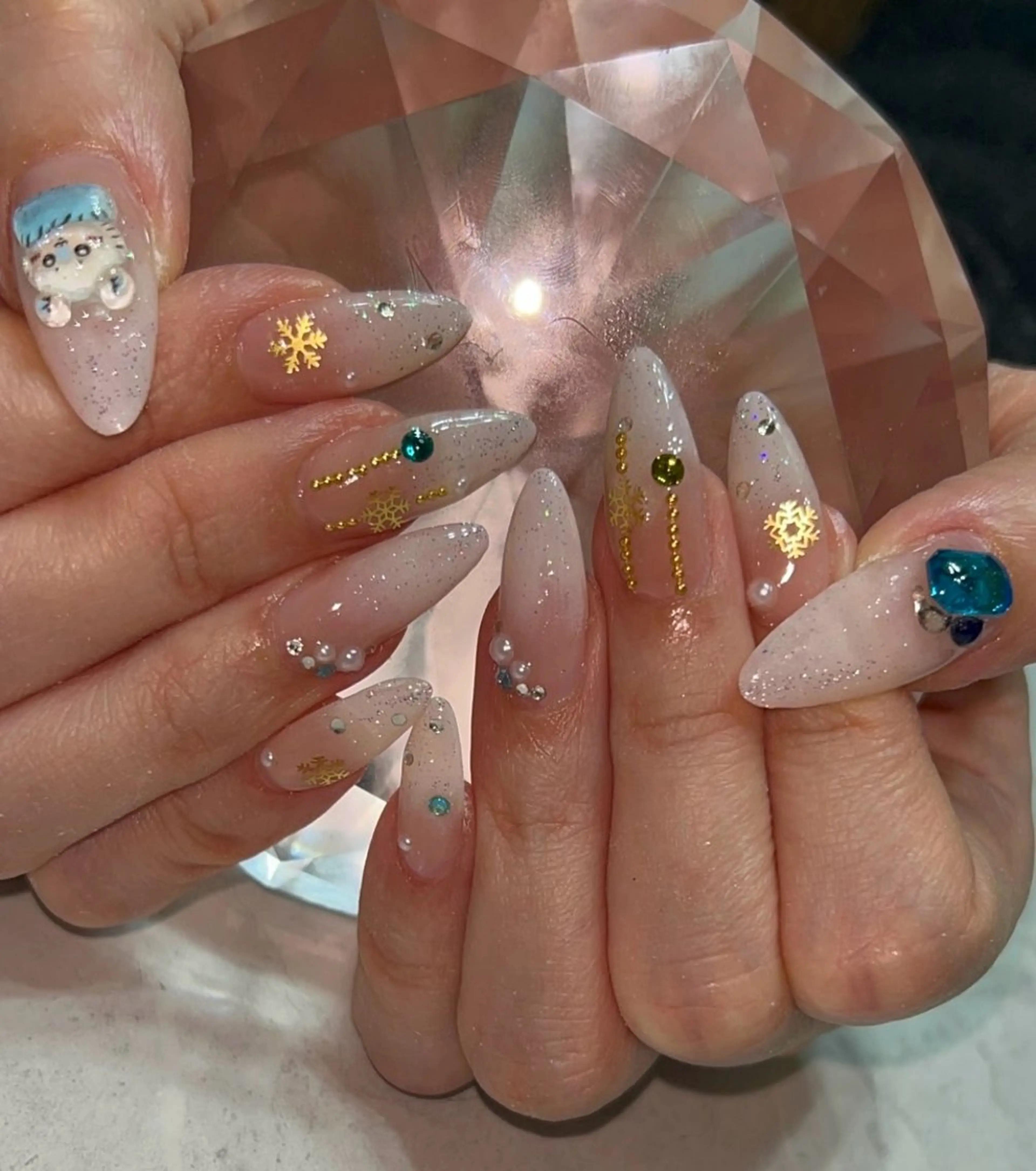 ネイル グラデーション キラキラネイル ラメ(グリッター) 冬ネイル ハンドネイル Nailsalon Clairのネイルデザイン