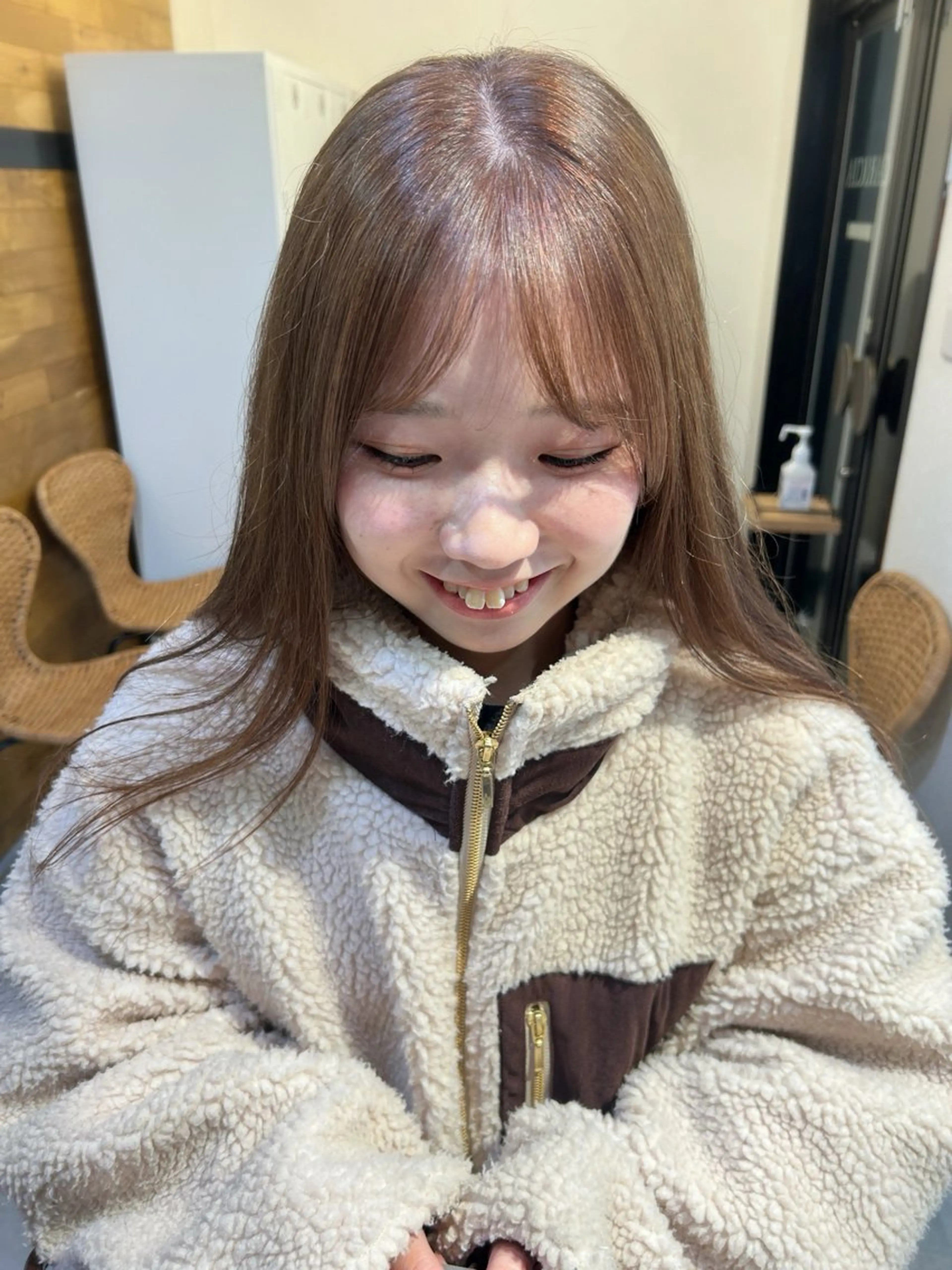 ロング カラー ブリーチ 透明感カラー ダブルカラー イルミナカラー ブリーチなしカラー ヘアカラー トリートメント CARICIA 白木 由里加/新栄のヘアスタイル