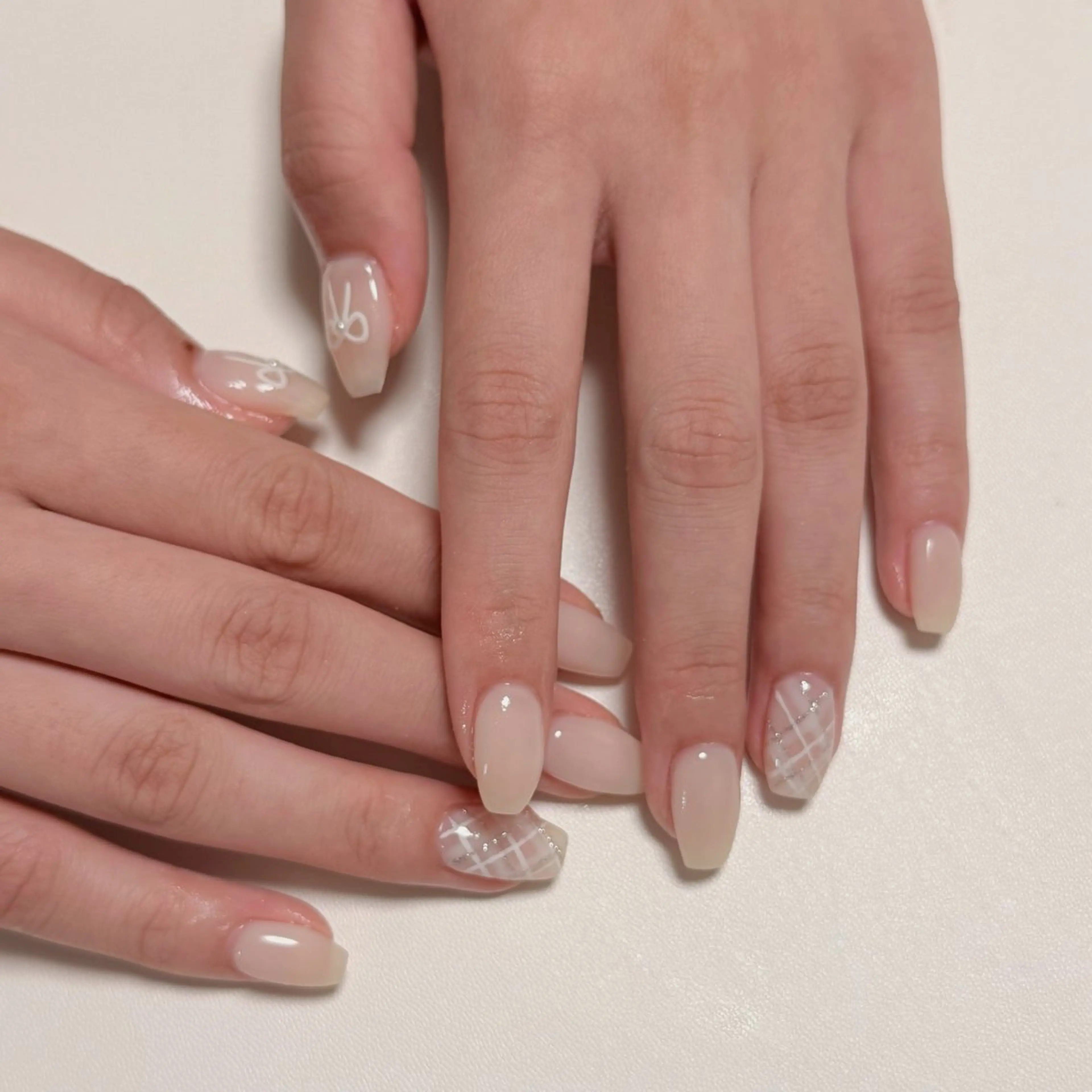 ネイル ハンドネイル BERA NAILSのネイルデザイン