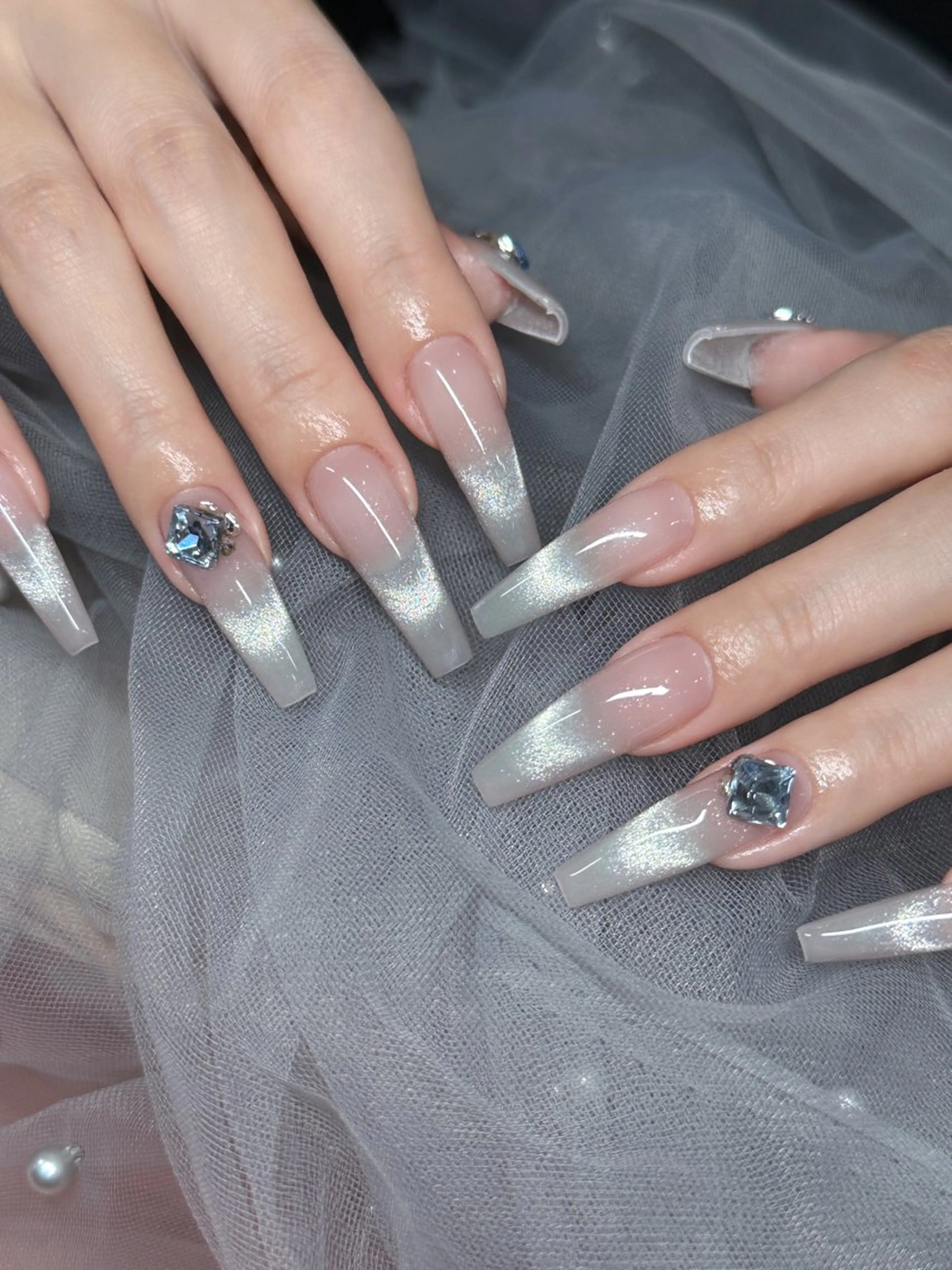 ネイル ハンドネイル Dark honey スカルプ専門原宿店のネイルデザイン