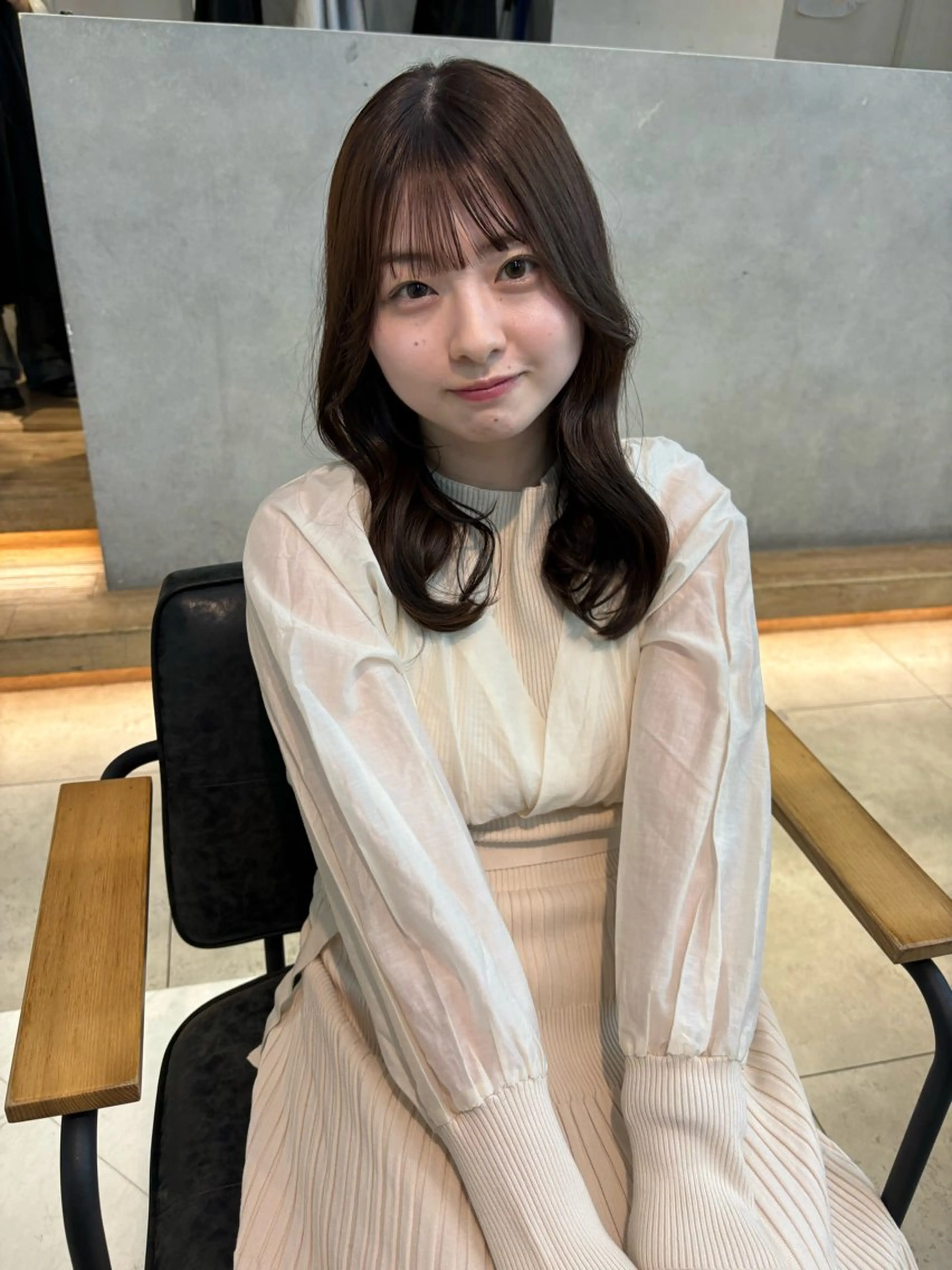 カラー ヘアカラー ハイトーン/レイヤー nail 百咲💌のヘアスタイル