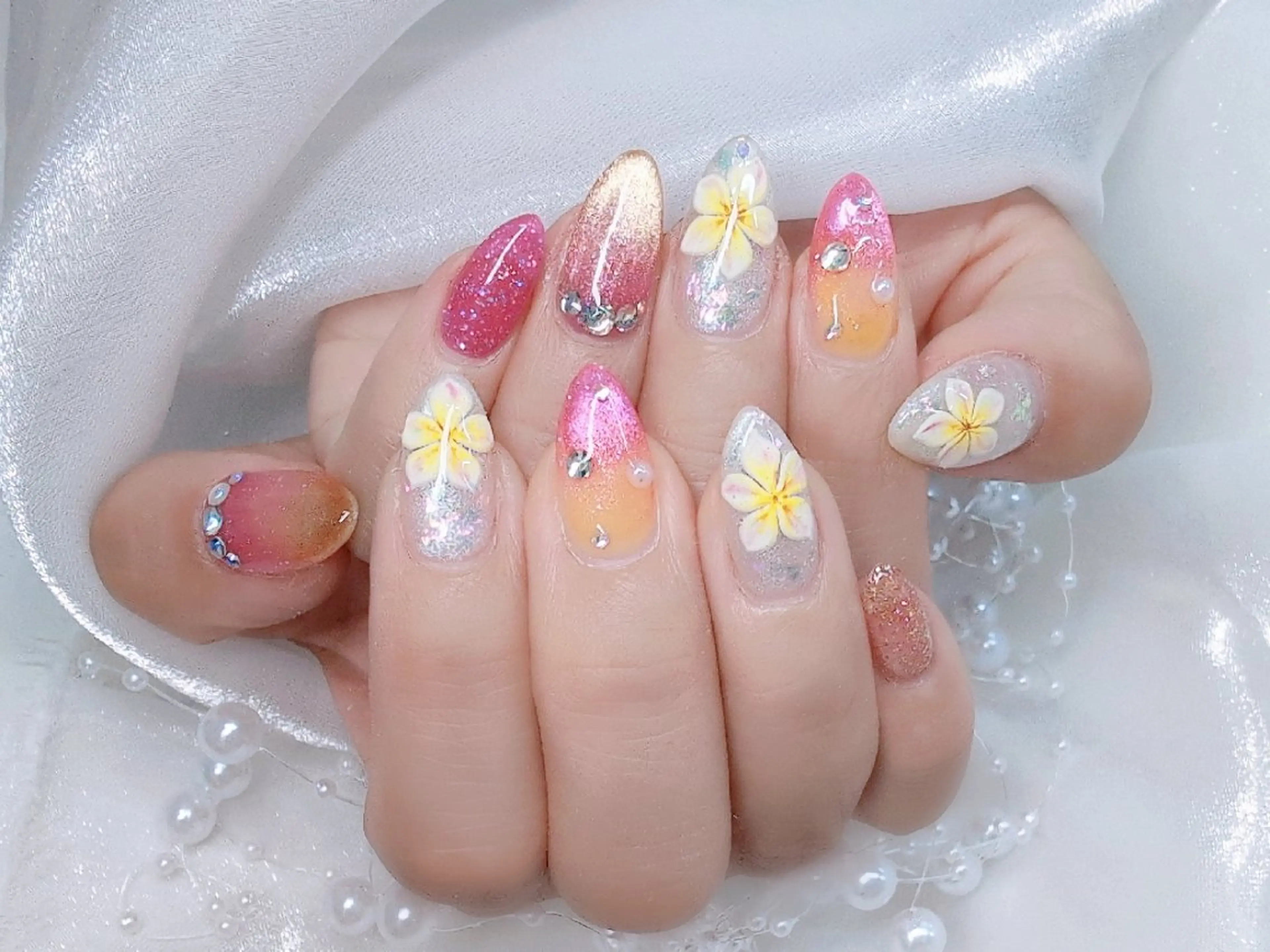 ネイル 長さ出し フラッシュネイル フレンチネイル キラキラネイル ラメ(グリッター) Chouette Nailのネイルデザイン