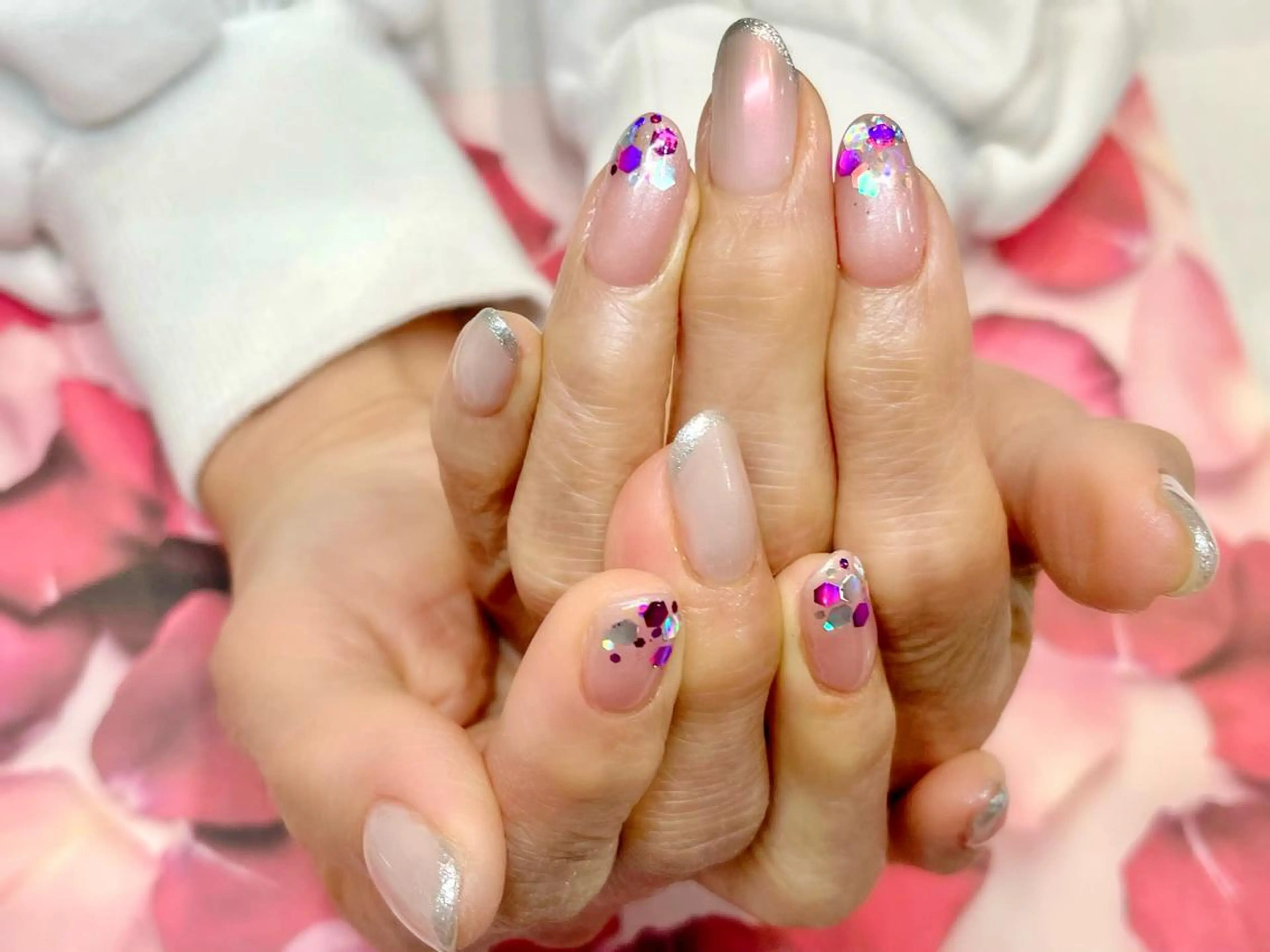 ネイル オーロラネイル ホログラムネイル ハンドネイル shonan_ kairiのネイルデザイン