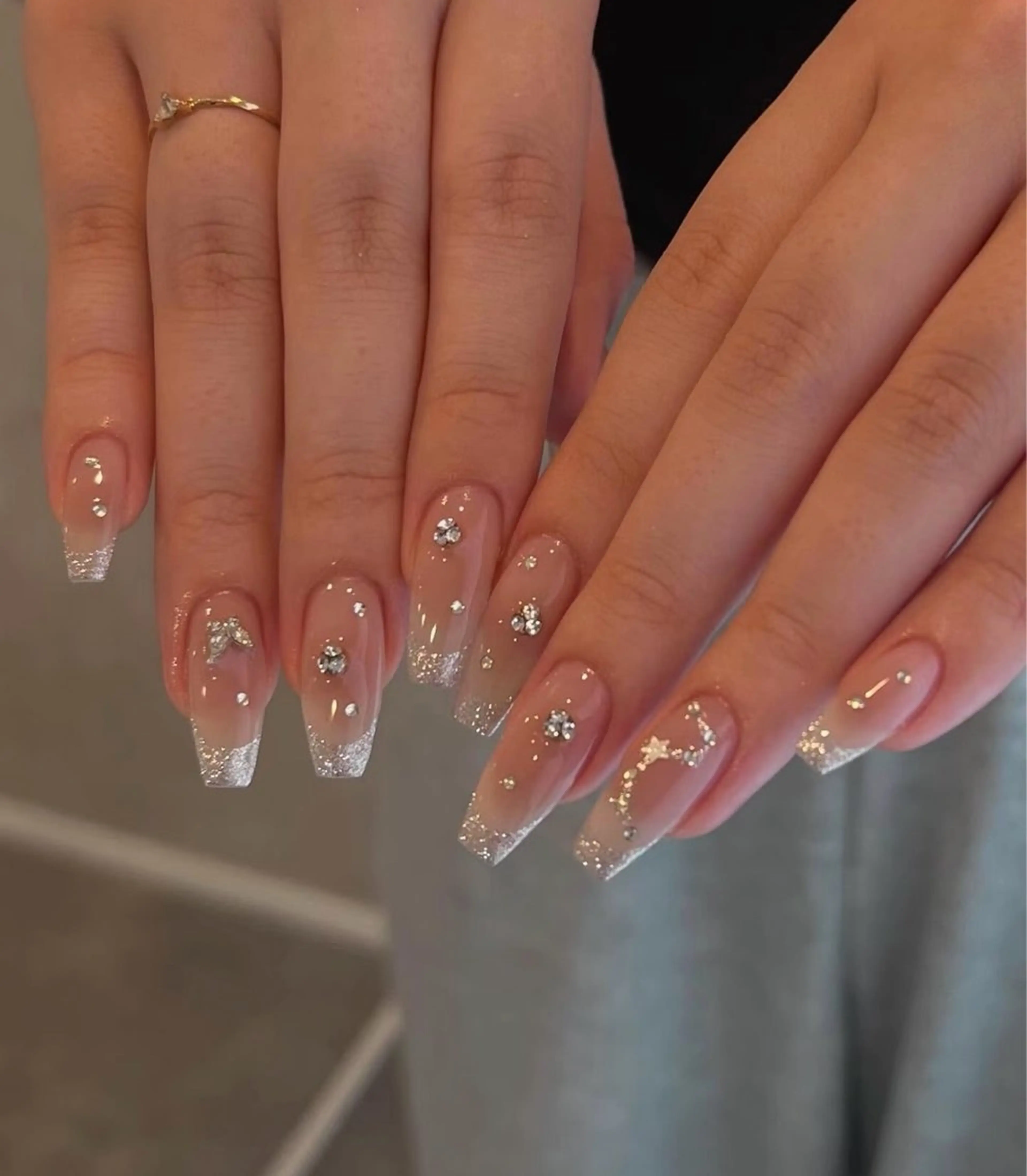 ネイル ETELUNA Nail 銀座店【パラジェル/フィルイン/チップスカルプ/マグネット/ニュアンス】所属・周 テイのネイルデザイン