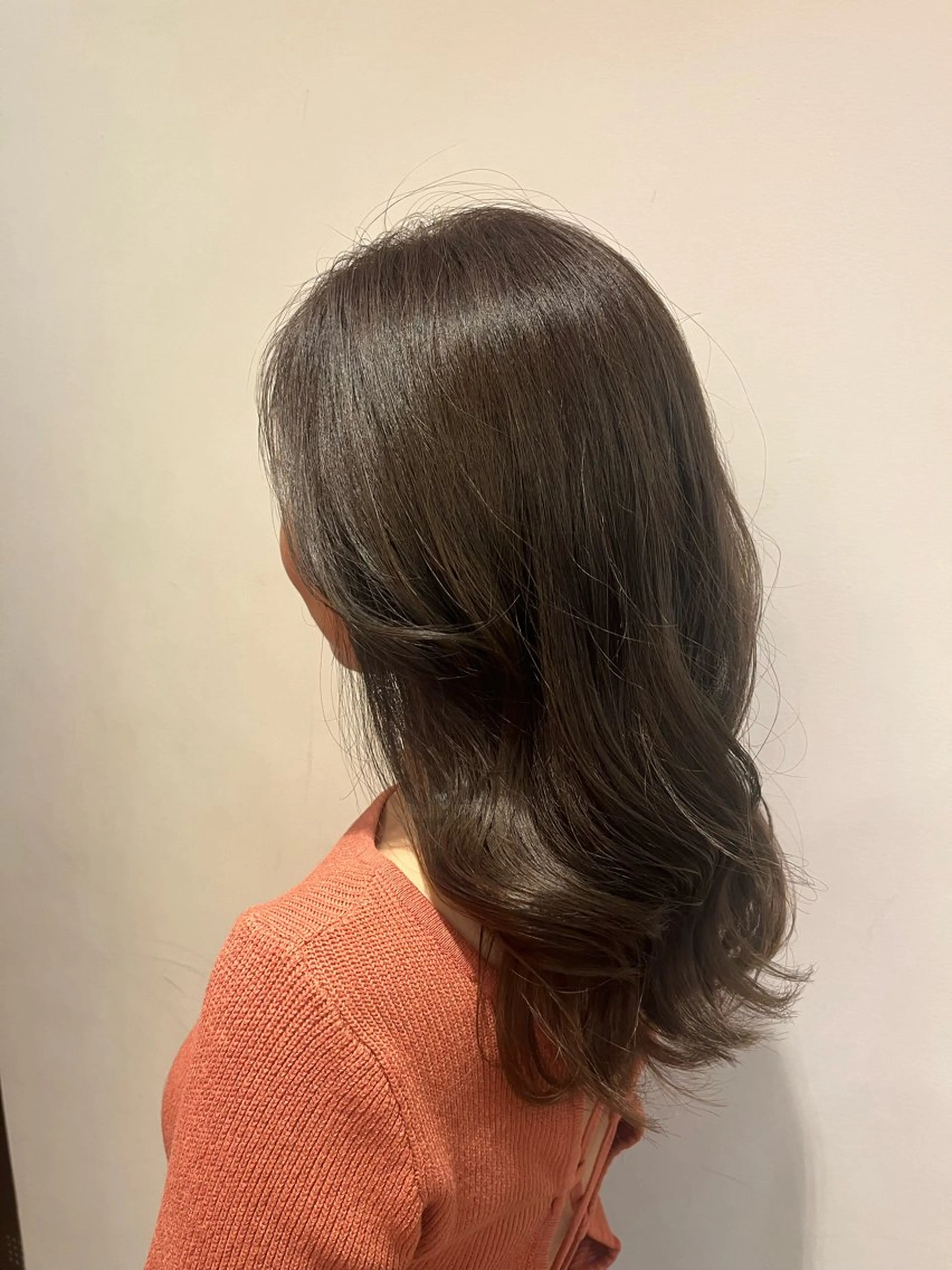 ロング カラー 透明感カラー ヘアカラー トリートメント LENAHC ist アベフミナのヘアスタイル