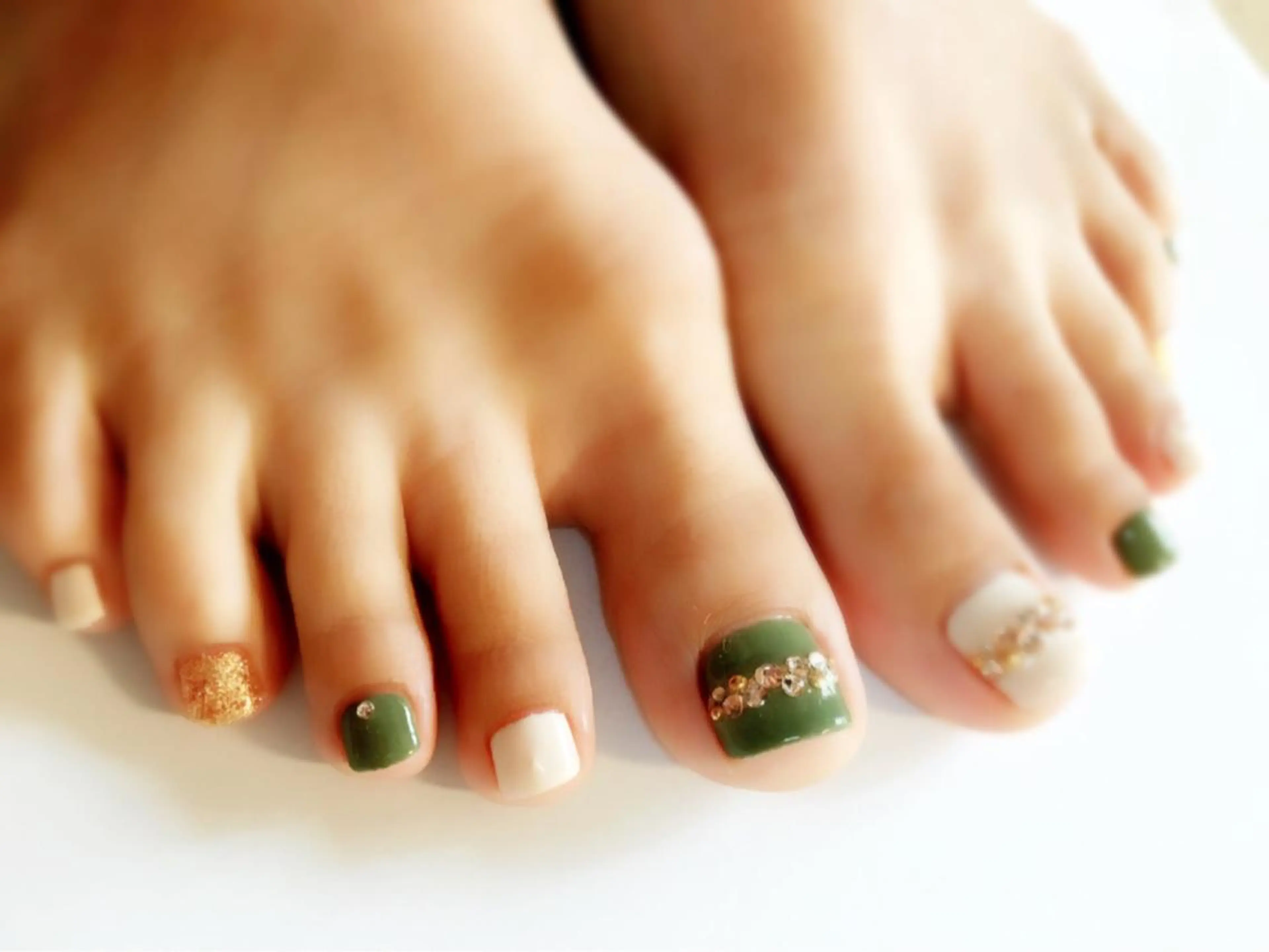 ネイル Aim* 深爪・自爪育成専門店のネイルデザイン