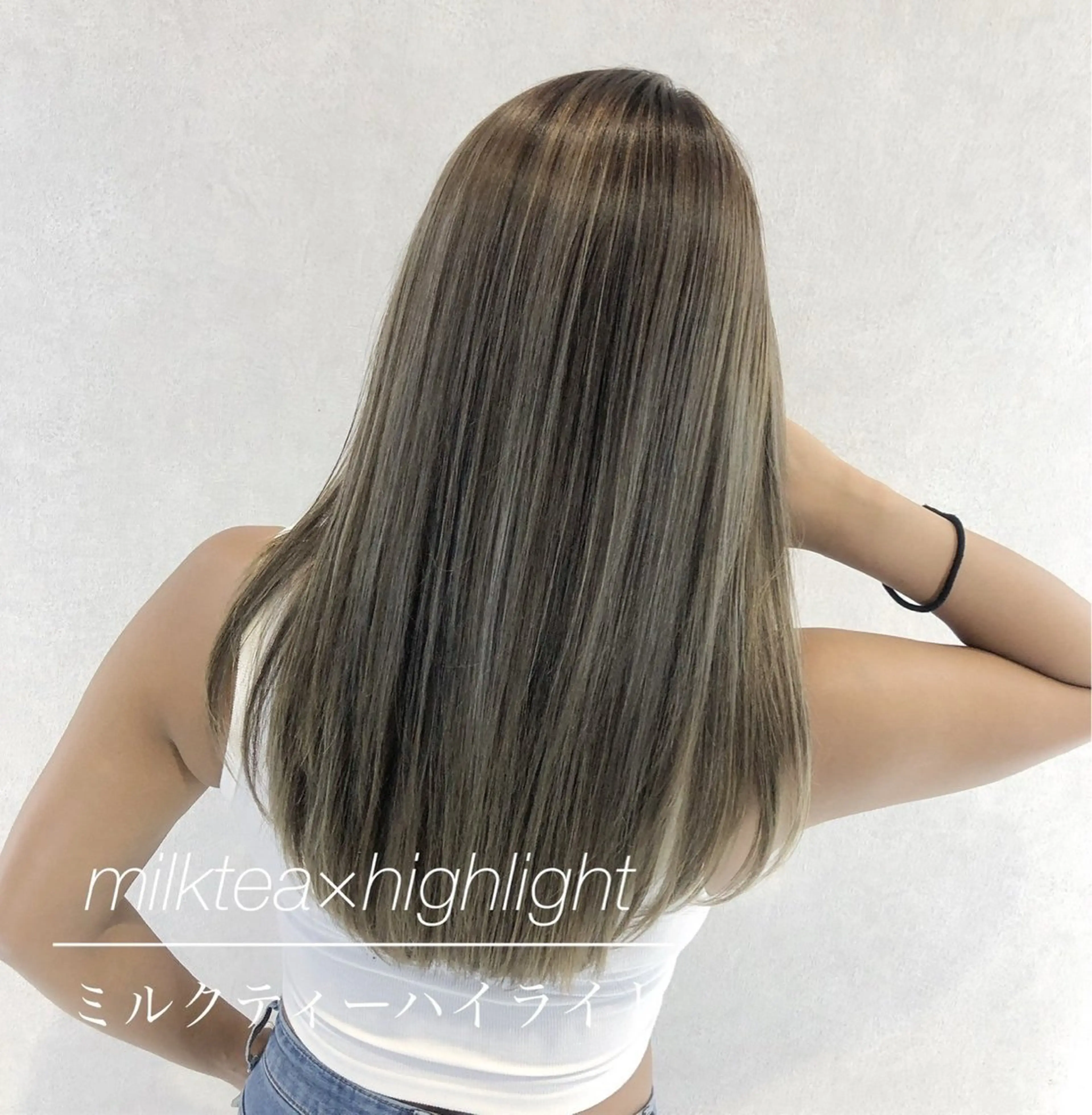 セミロング カラー バレイヤージュ ハイライトカラー ハイトーンカラー エクステ ハイライト 代表/七瀬/ギャル/ シールエクステ/渋谷のヘアスタイル