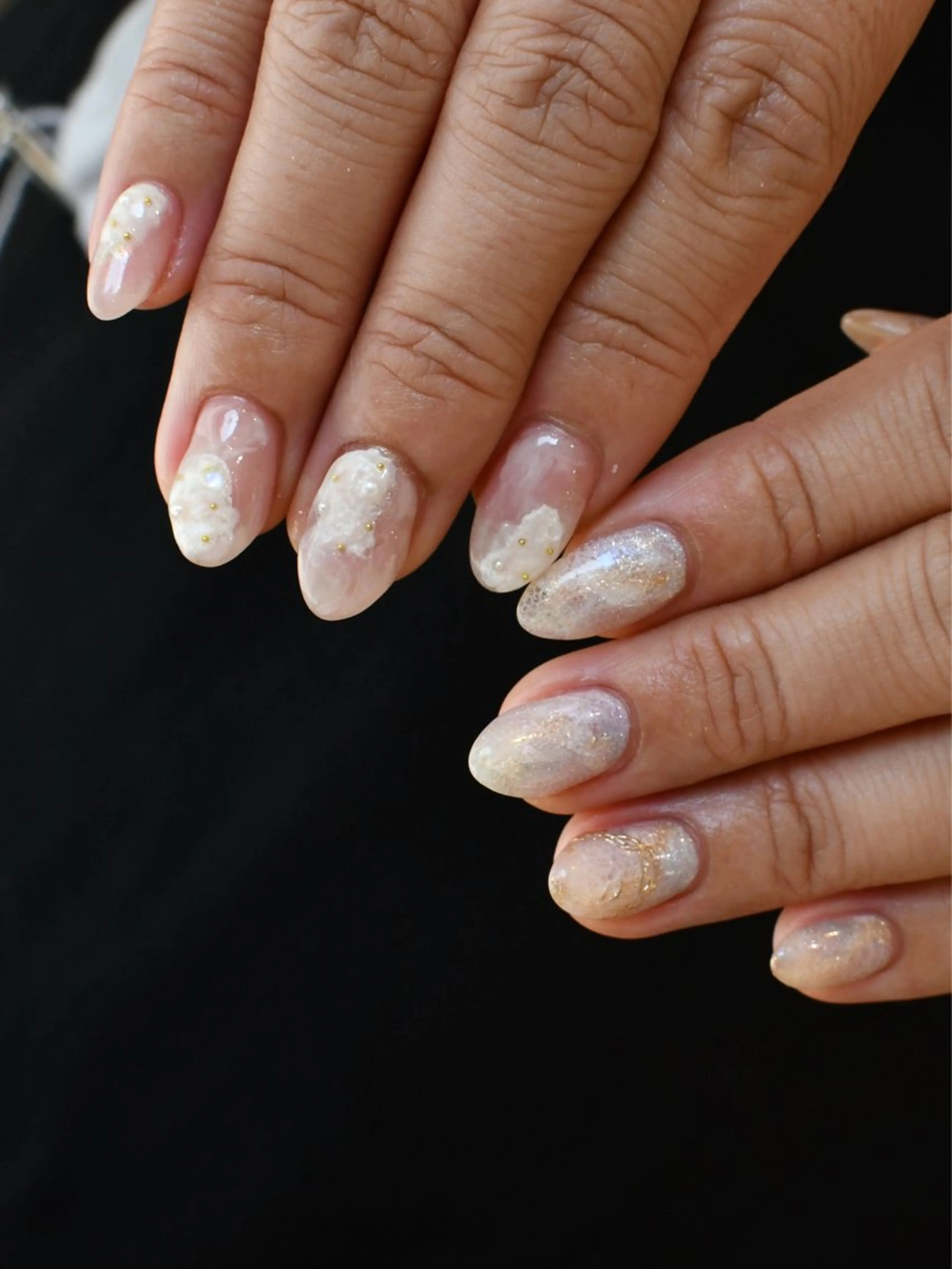 ネイル ニュアンスネイル ハンドネイル nuu 栄  /  シェアサロン所属・nuu栄 ユキ / 大人ニュアンスのネイルデザイン