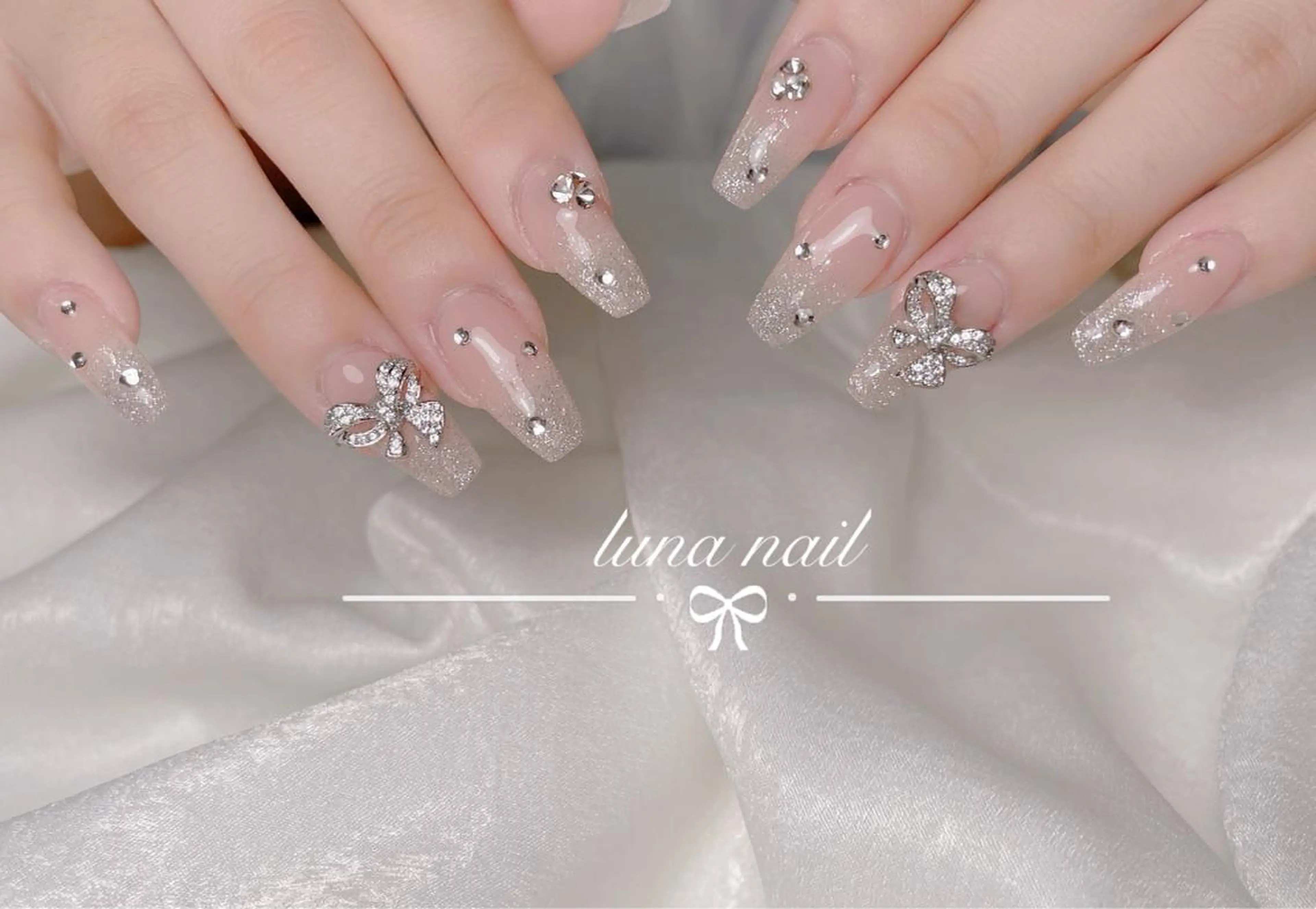 ネイル luna nail ＆eyelashのネイルデザイン
