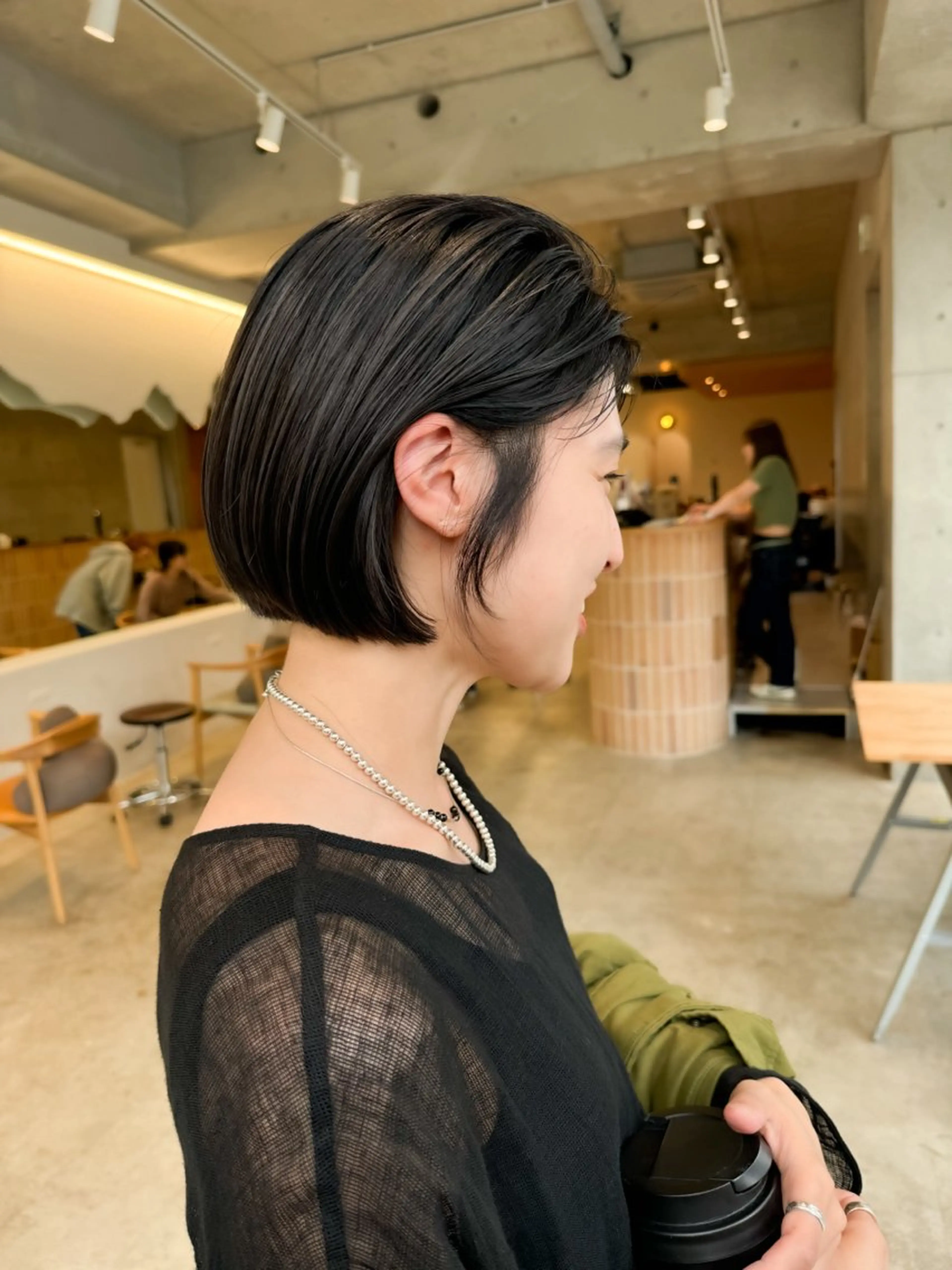 ショート カラー ヘアアレンジ ミニボブ/ブリーチ 🌈MISATOのヘアスタイル