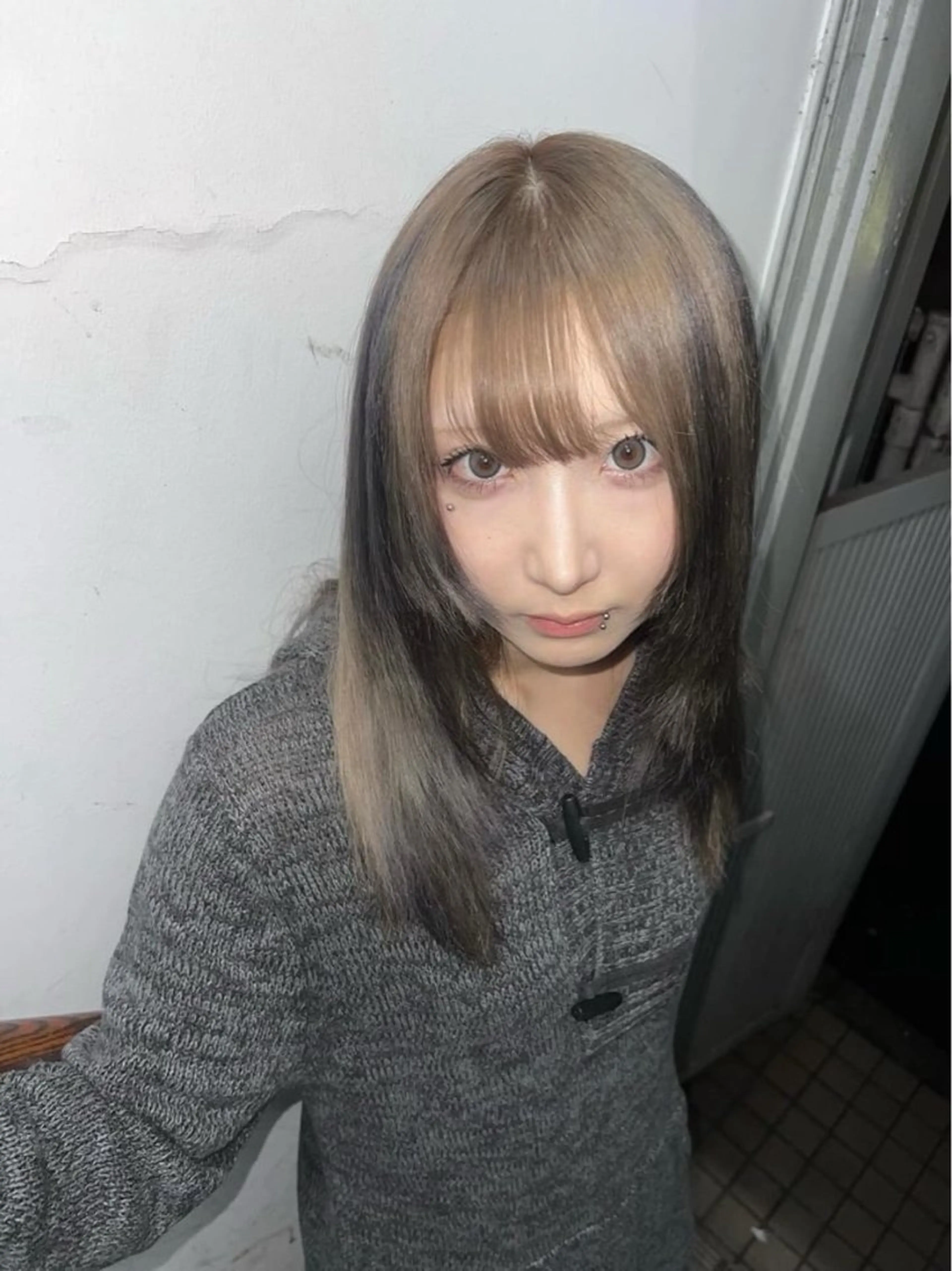 ロング ヘアカラー AIRA/ブリーチ ‪/透明感カラーのヘアスタイル