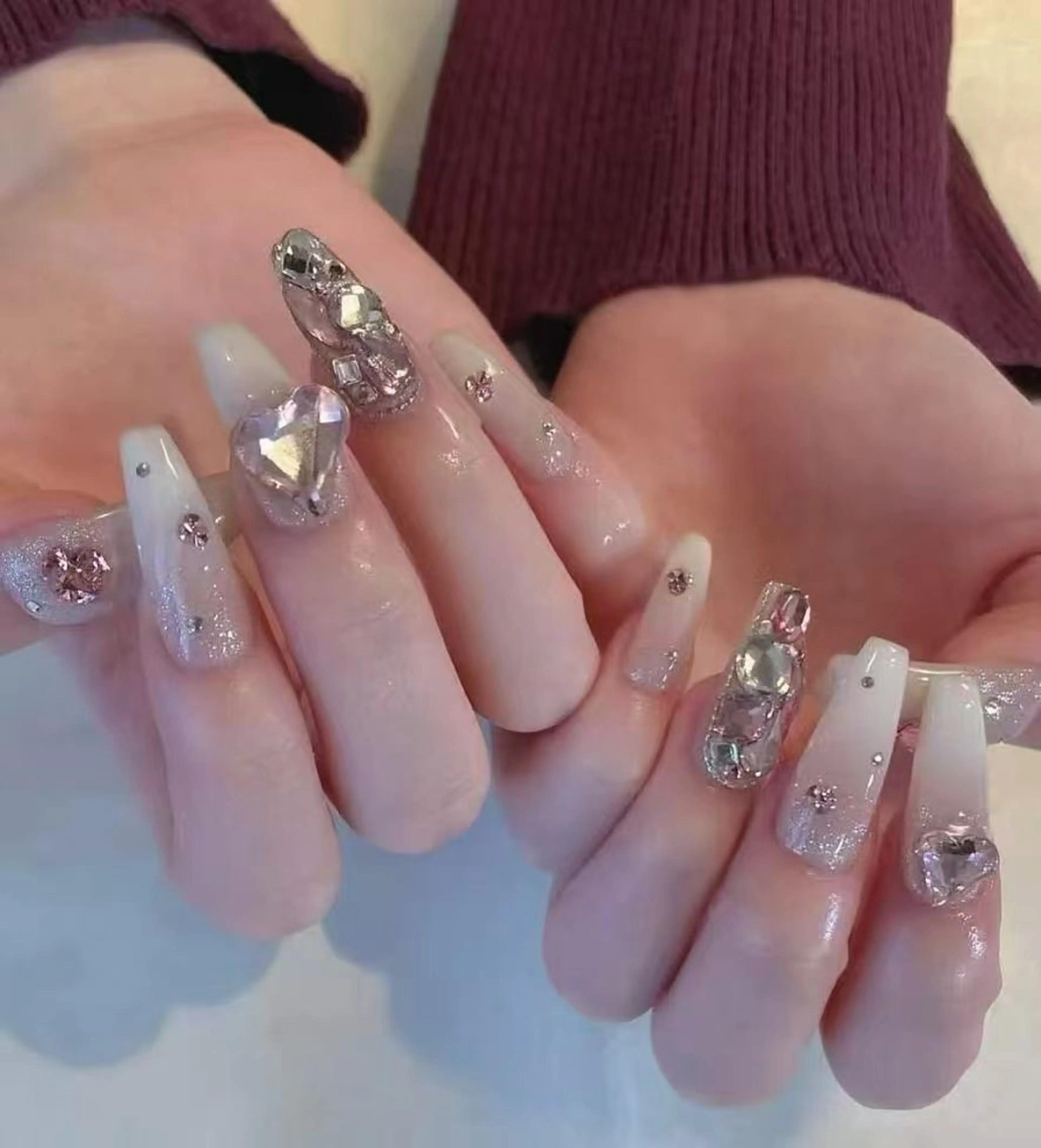 ネイル フラワーネイル フレンチネイル ジェルネイル ガラスフレンチ ハート ハンドネイル BabyYouMi ねねのネイルデザイン