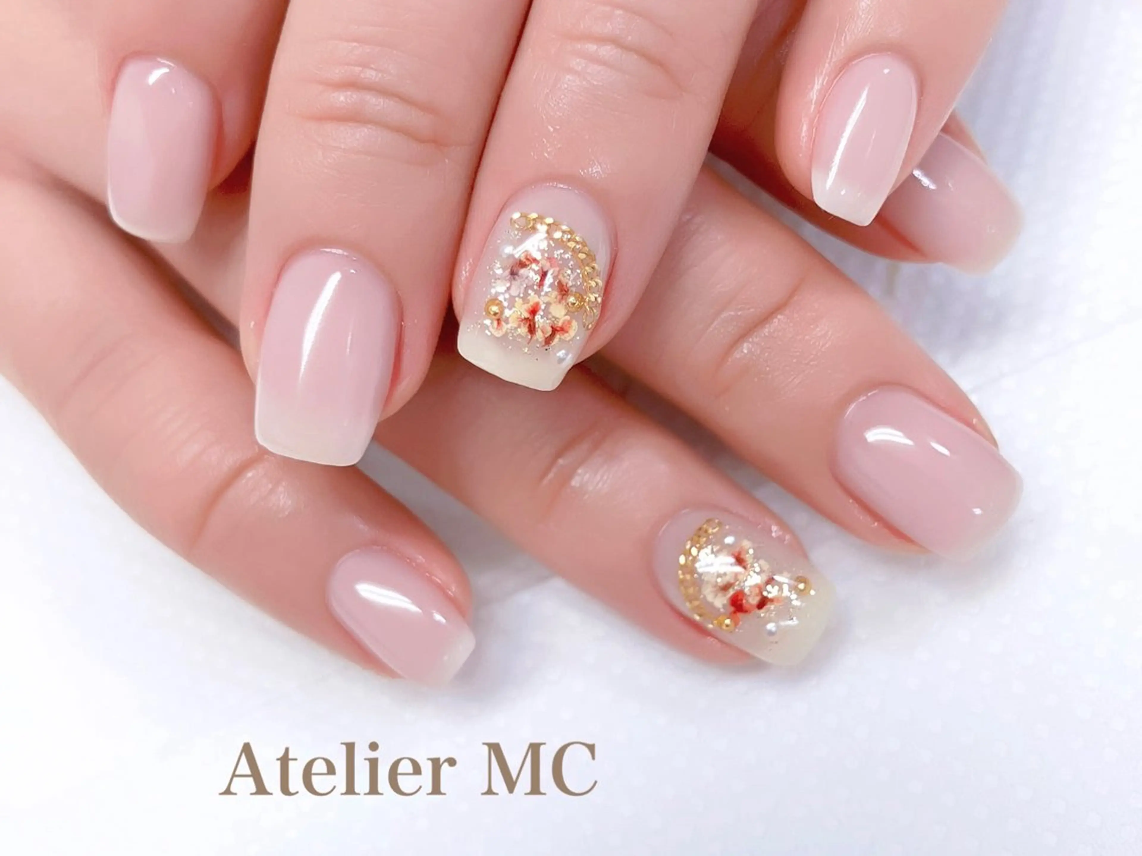 ネイル ハンドネイル アトリエ エムシー 【新富町・東銀座】のネイルデザイン