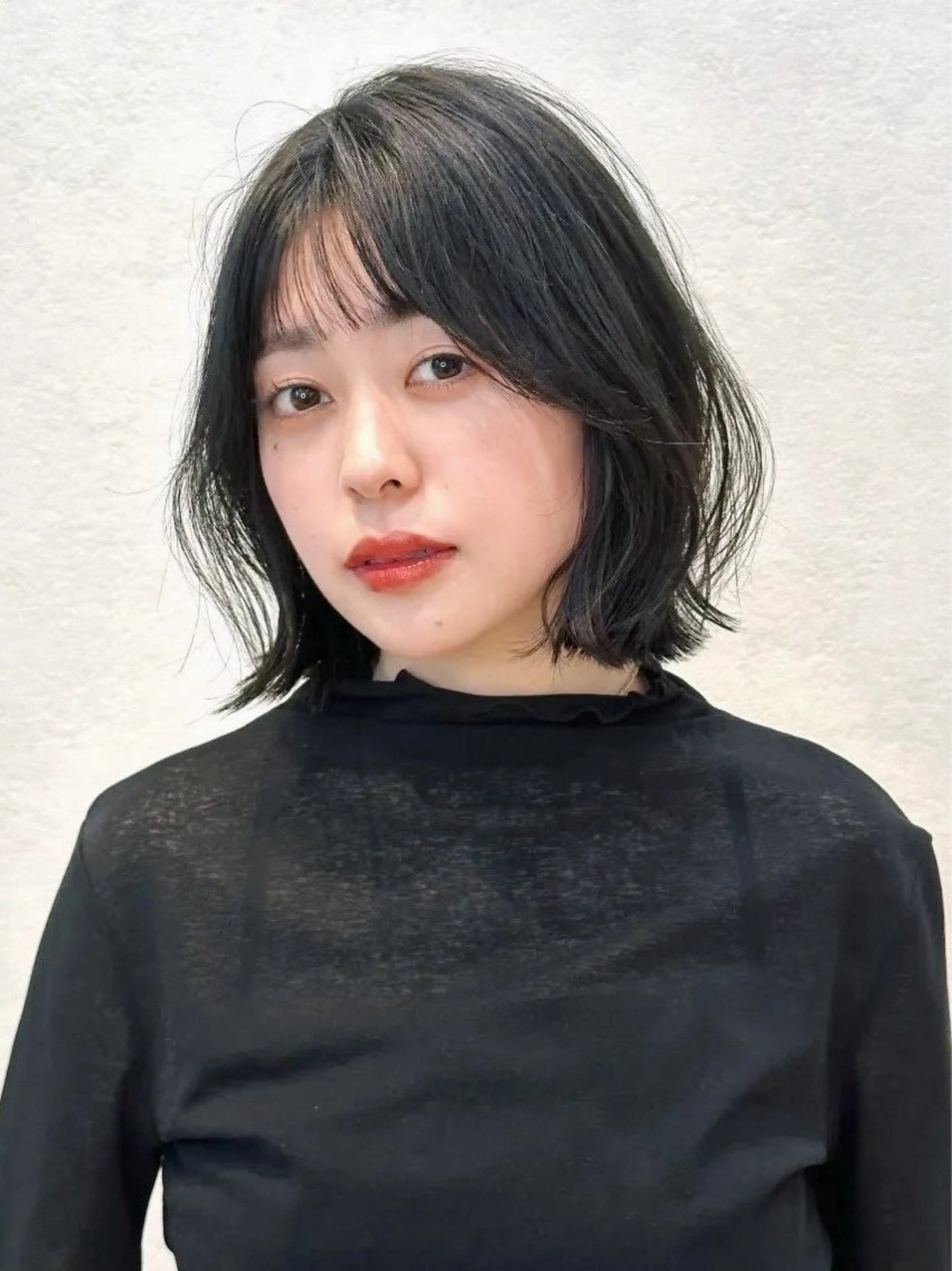 ショート カラー パーマ 🫧小顔×似合わせ× 透明感カラー🫧のヘアスタイル