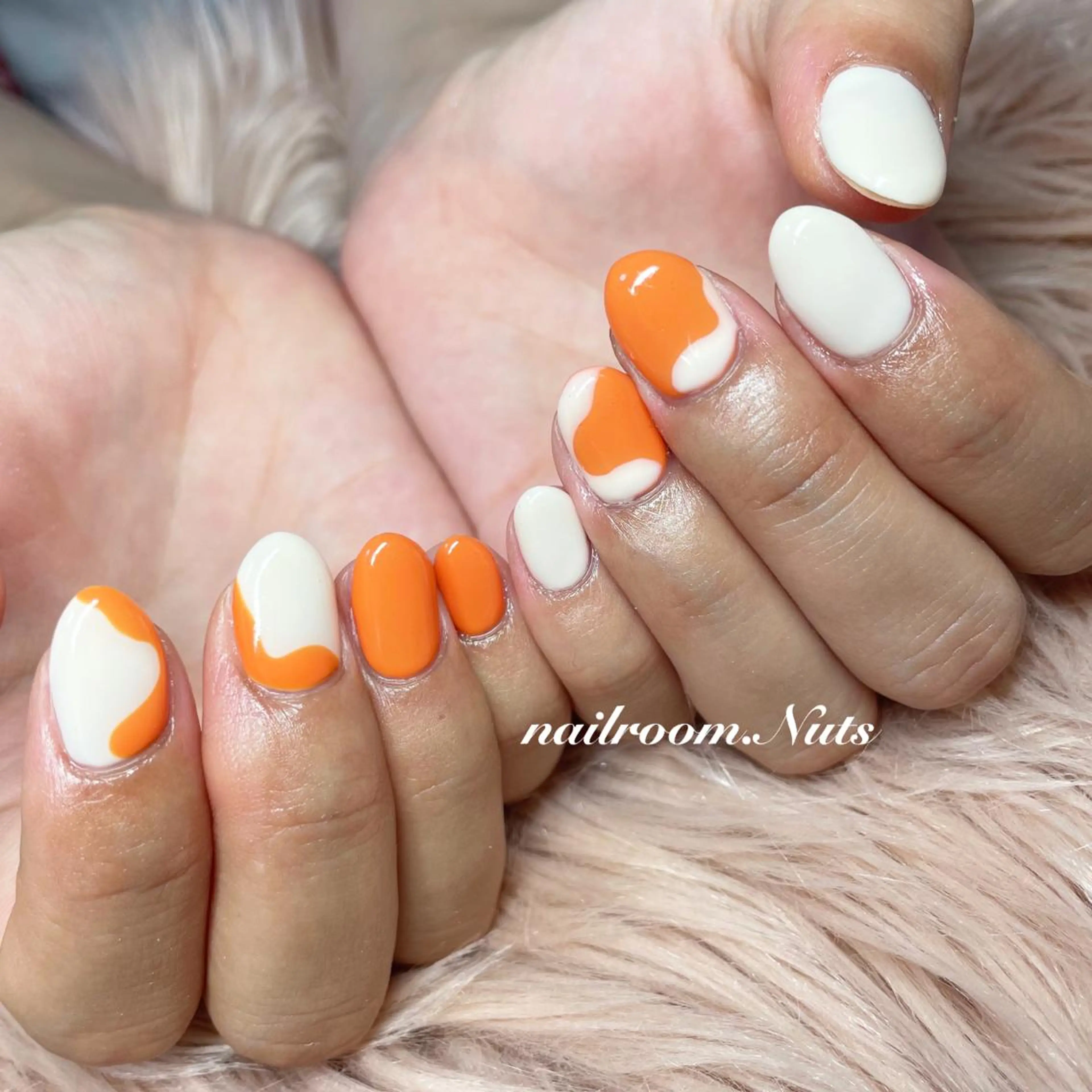 ネイル ハンドネイル nailsalon Nutsのネイルデザイン