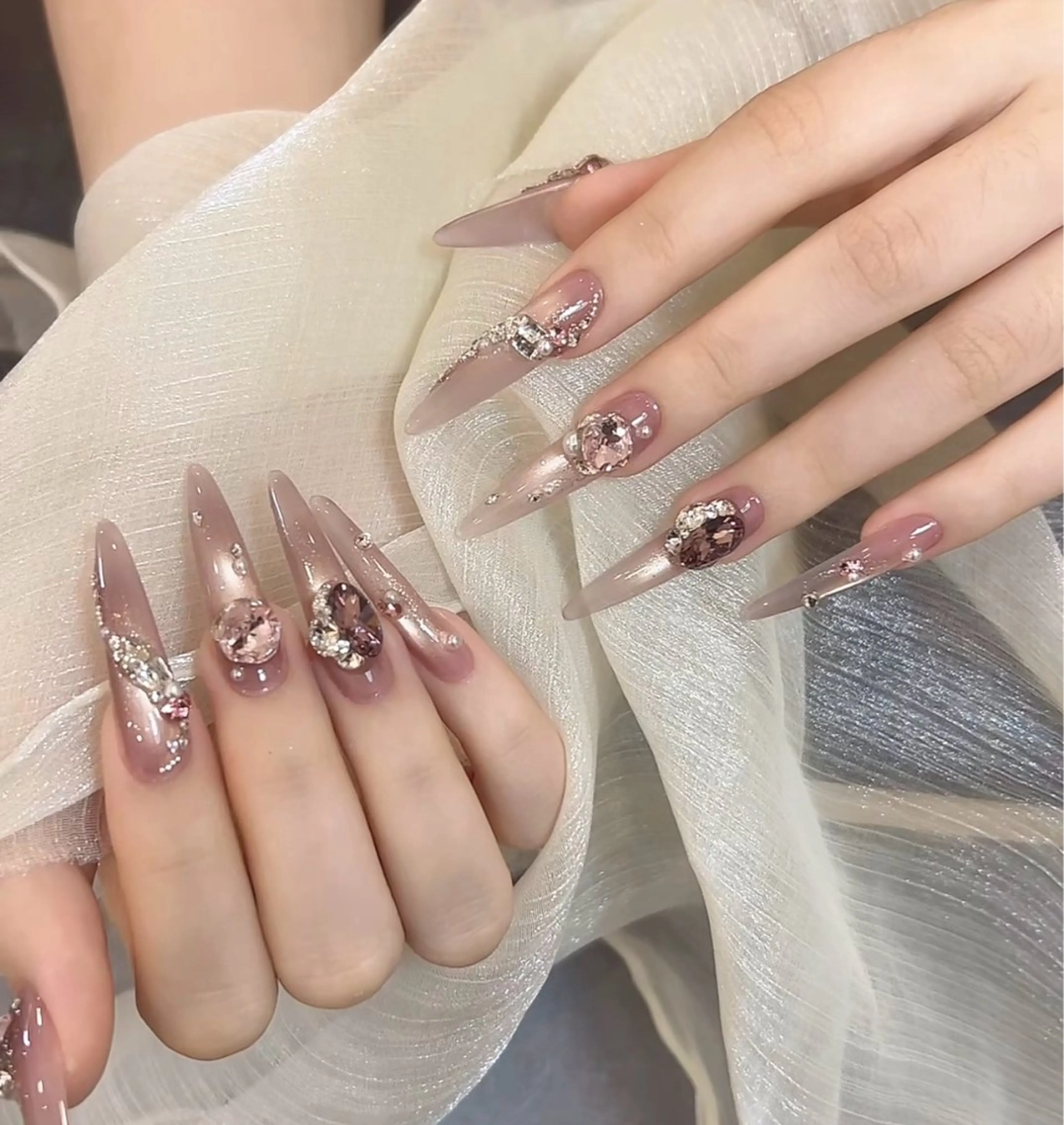ネイル ハンドネイル U.mi Nail Salonのネイルデザイン