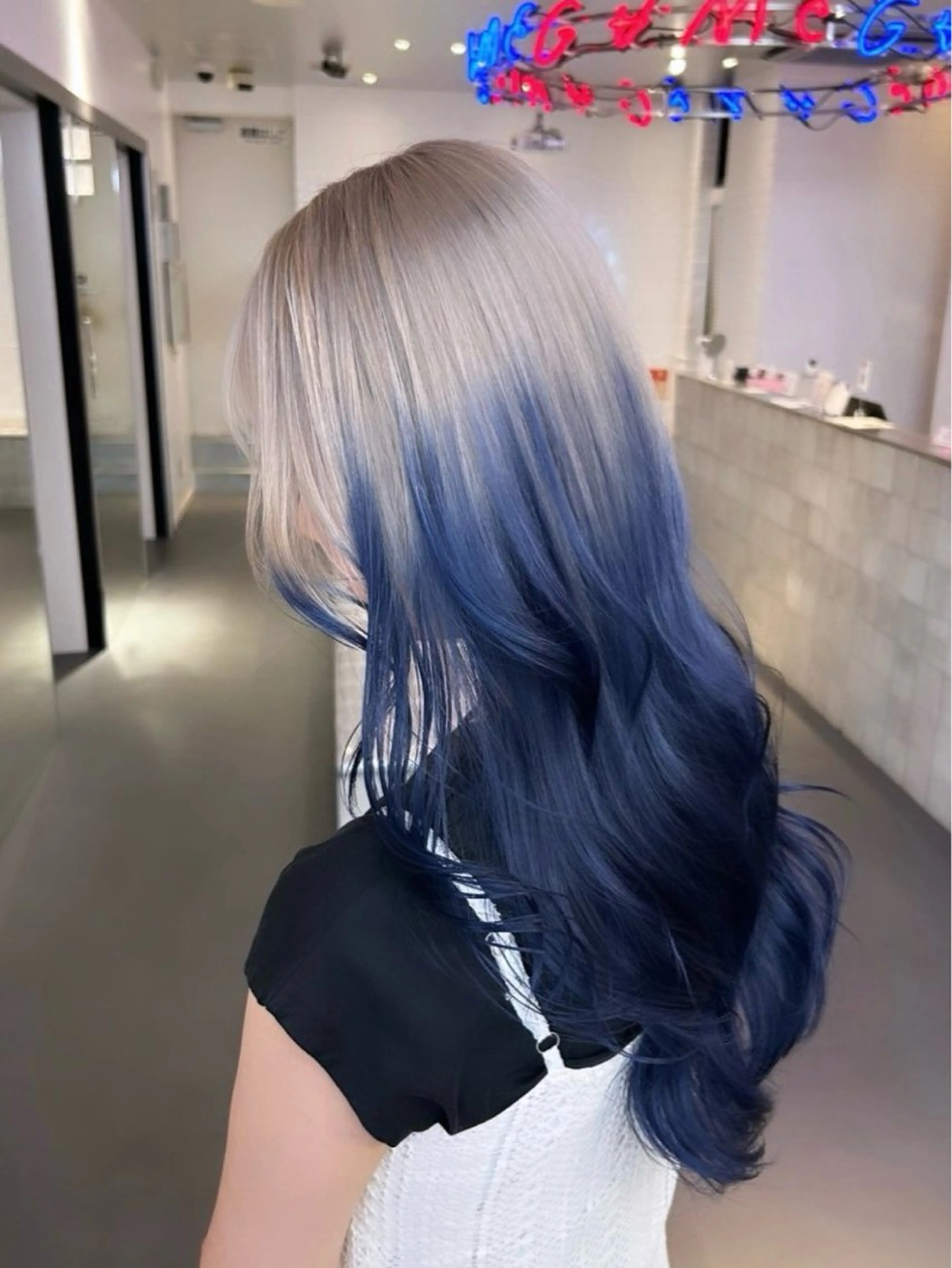 ミディアム ミディアムパーマ ボブ エクステ 外国人風カラー レイヤーカット ヘアカラー トリートメント MiRI💜地毛級 エクステ✖似合わせ技のヘアスタイル