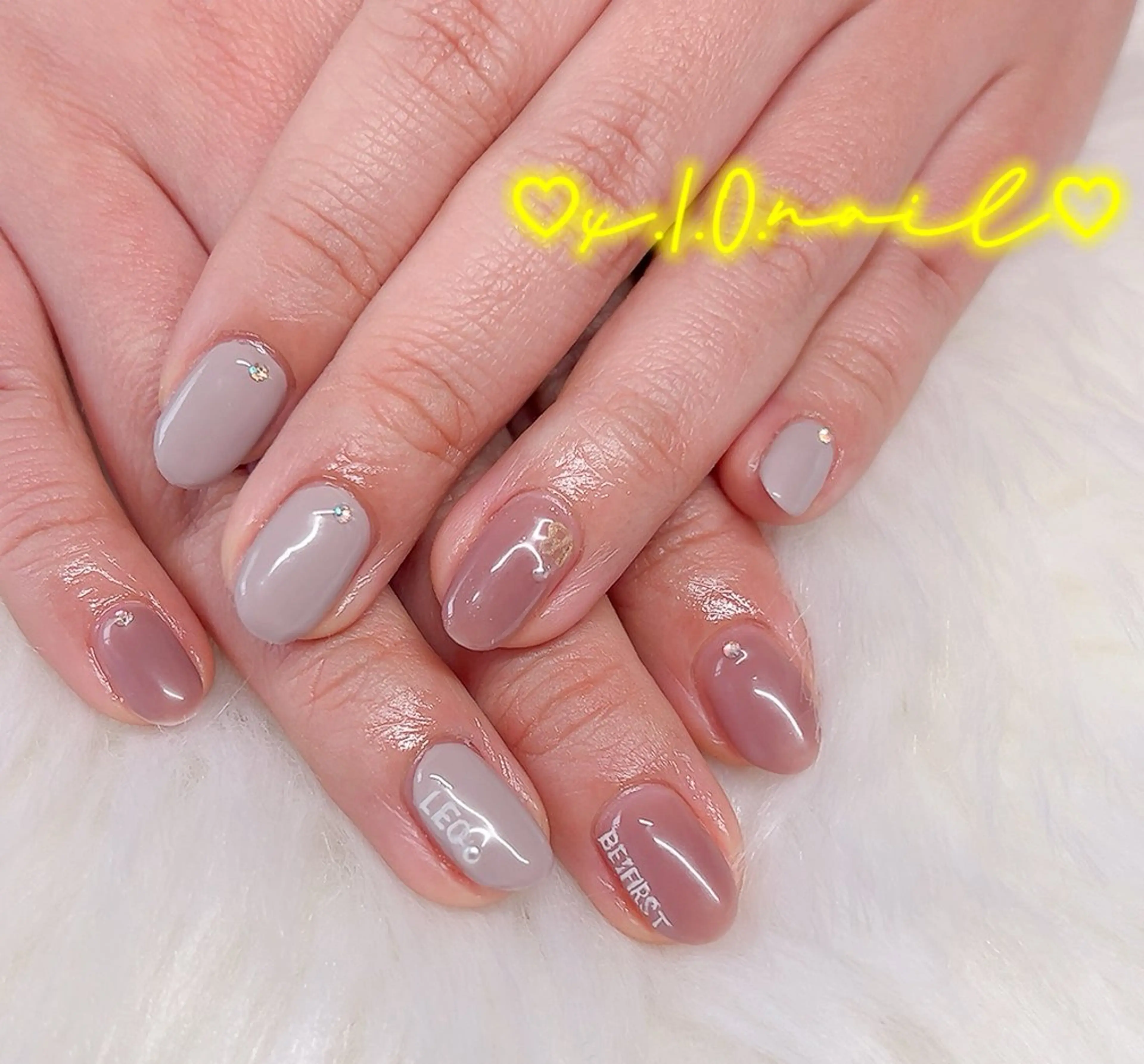 ネイル アニマル柄 アートネイル ニュアンスネイル ネイルチップ ハンドネイル x.1.0.nail ♡Cのネイルデザイン