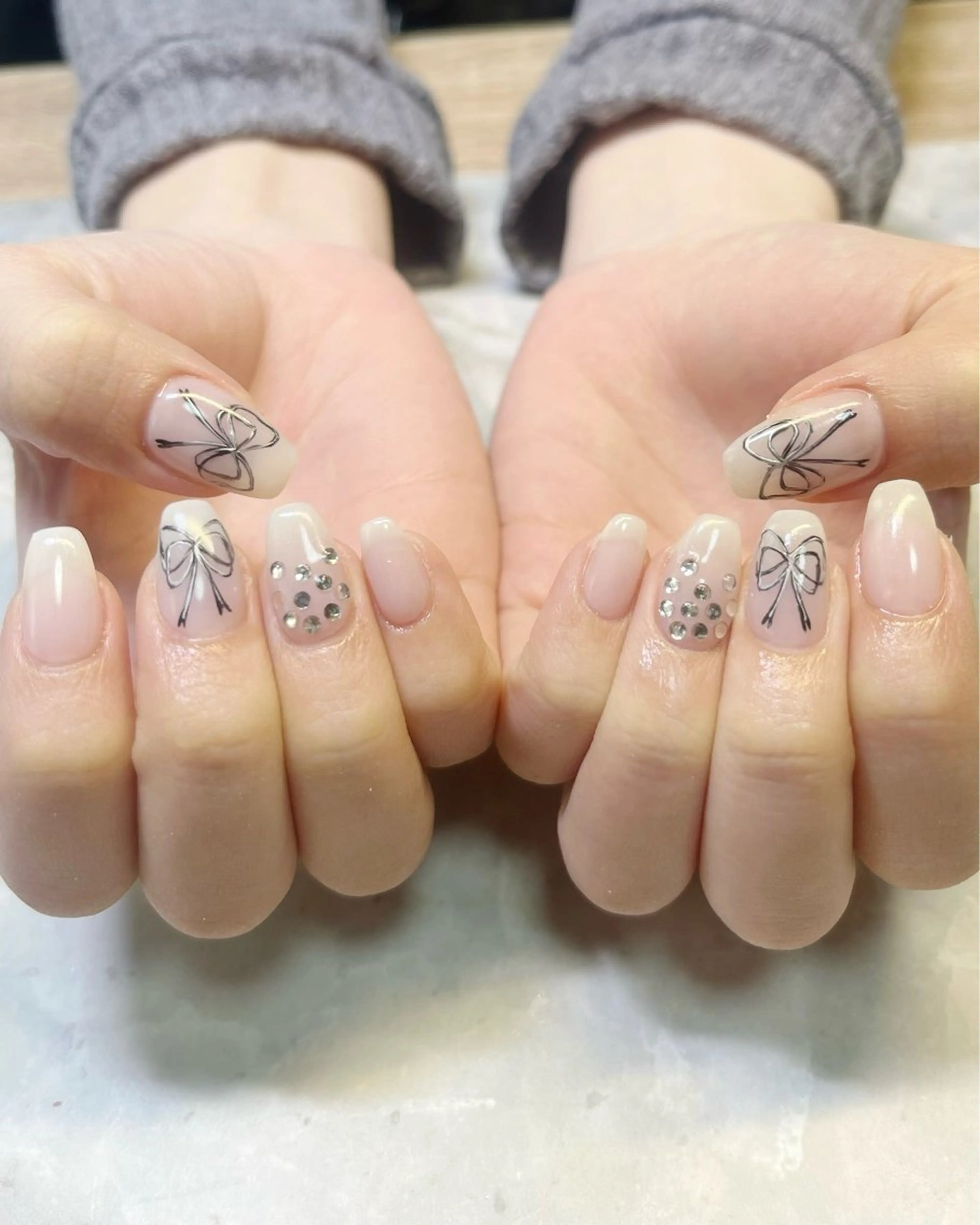 ネイル 持ち込み リボン ハンドネイル rii 　nail所属・rii  nail rikoのネイルデザイン