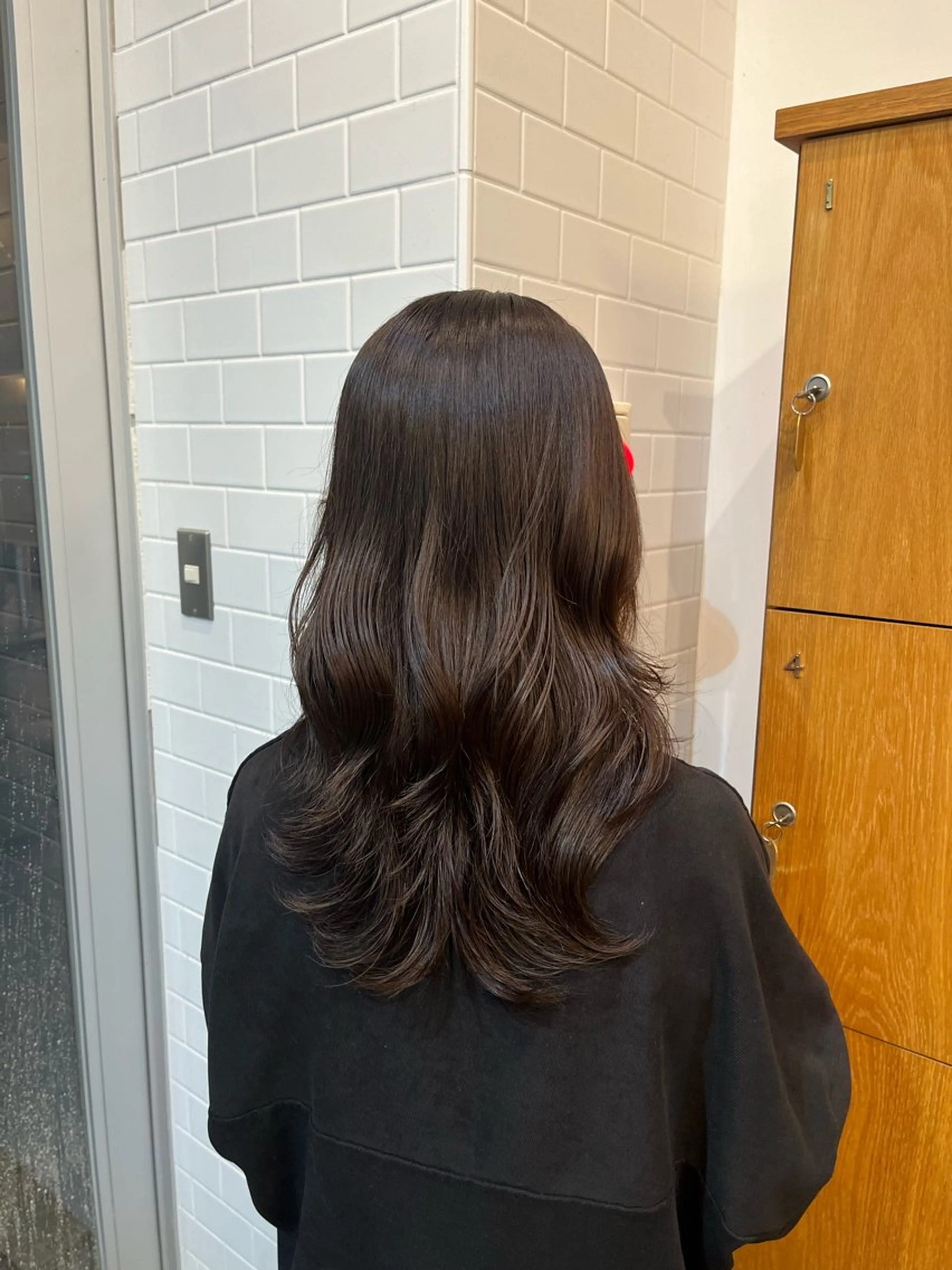 カラー 相田 佳乃のヘアスタイル