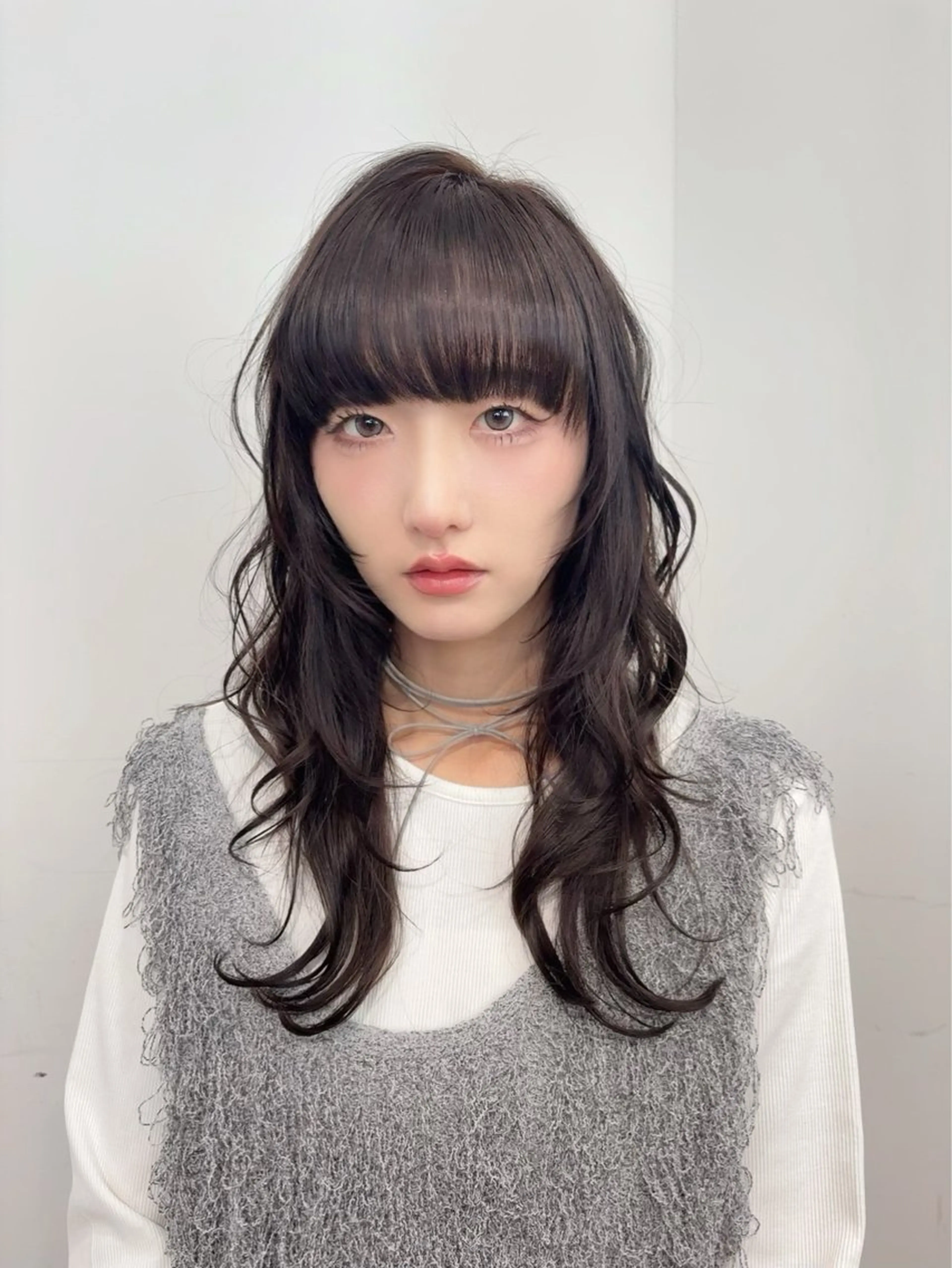 ロング カット 縮毛矯正 💙mai🫧 縮毛矯正・ハイライトのヘアスタイル