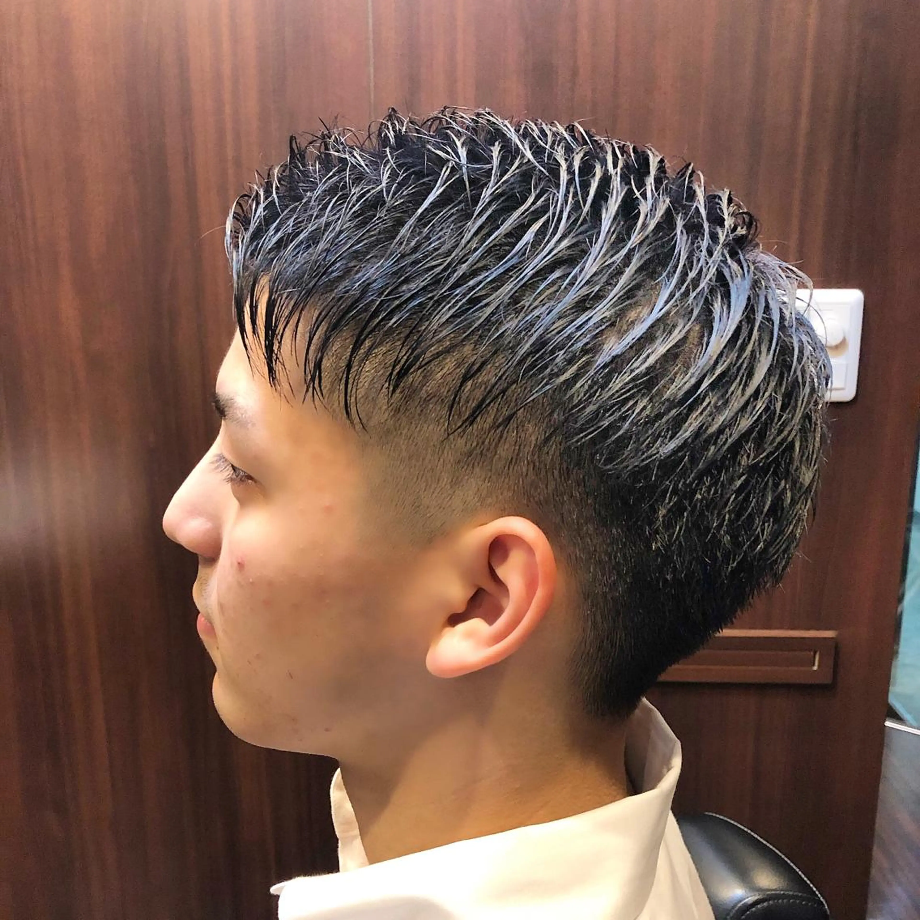 ショート ショートヘア hiroginza新橋銀座口店モデル専用所属・岩間 佳祐のヘアスタイル