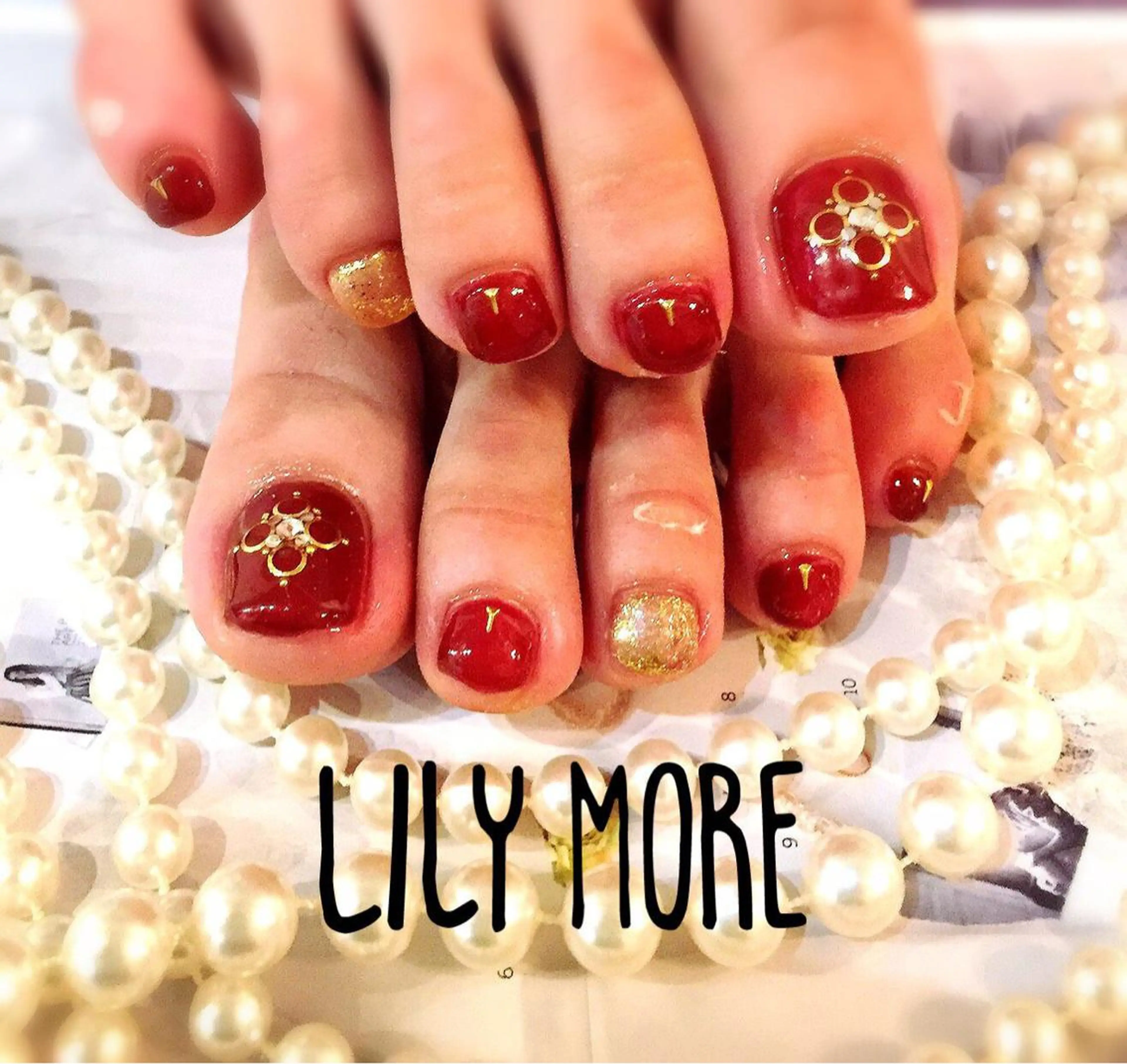 ネイル フットネイル Lily closetのネイルデザイン