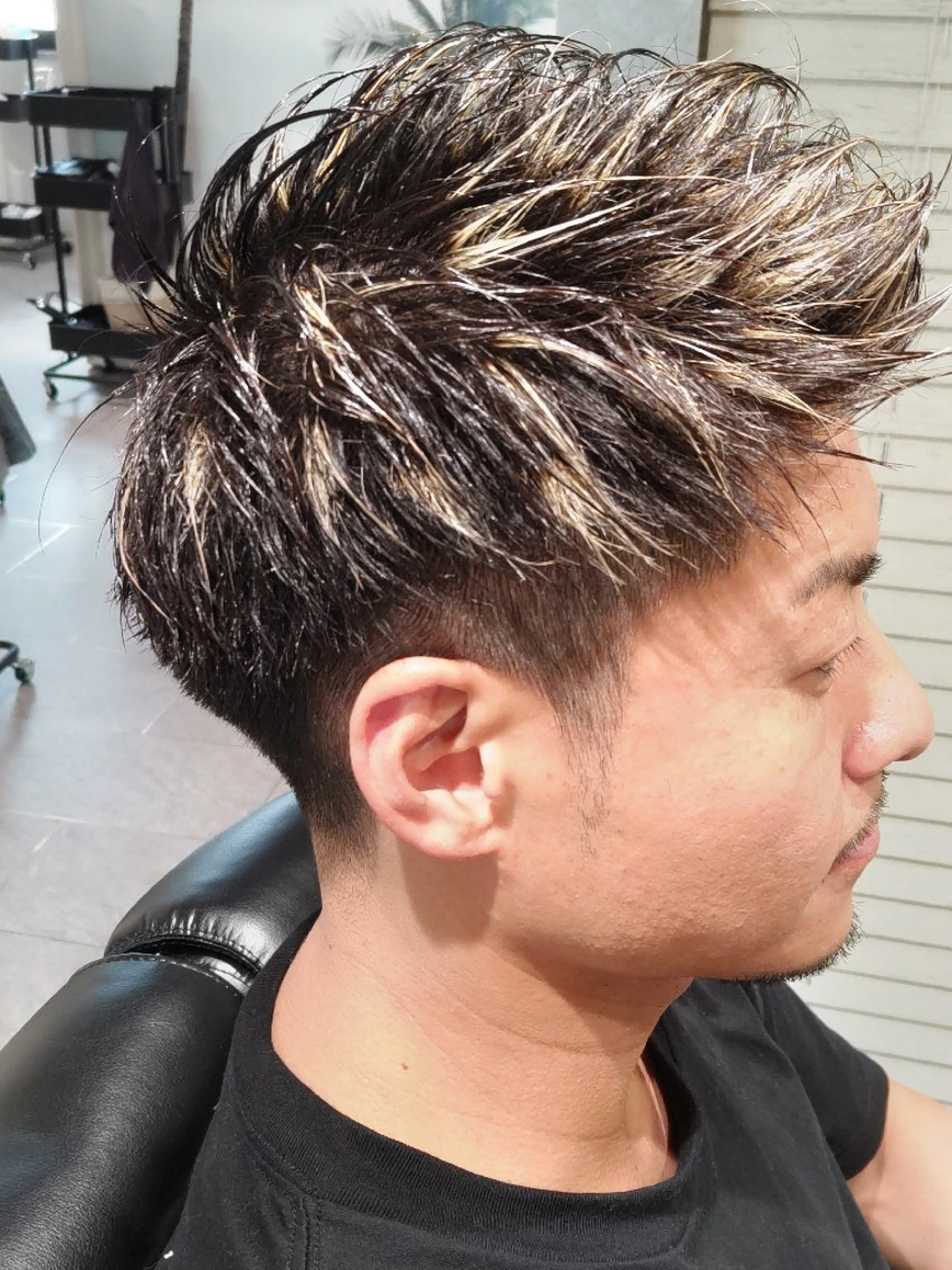 メンズ ショート ビジネス センターパート フェードカット メンズパーマ メンズツイストパーマ HAIR&GROOMING　YOSHIZAWA Inc. BANDAI所属・💈多賀 裕史💈のヘアスタイル