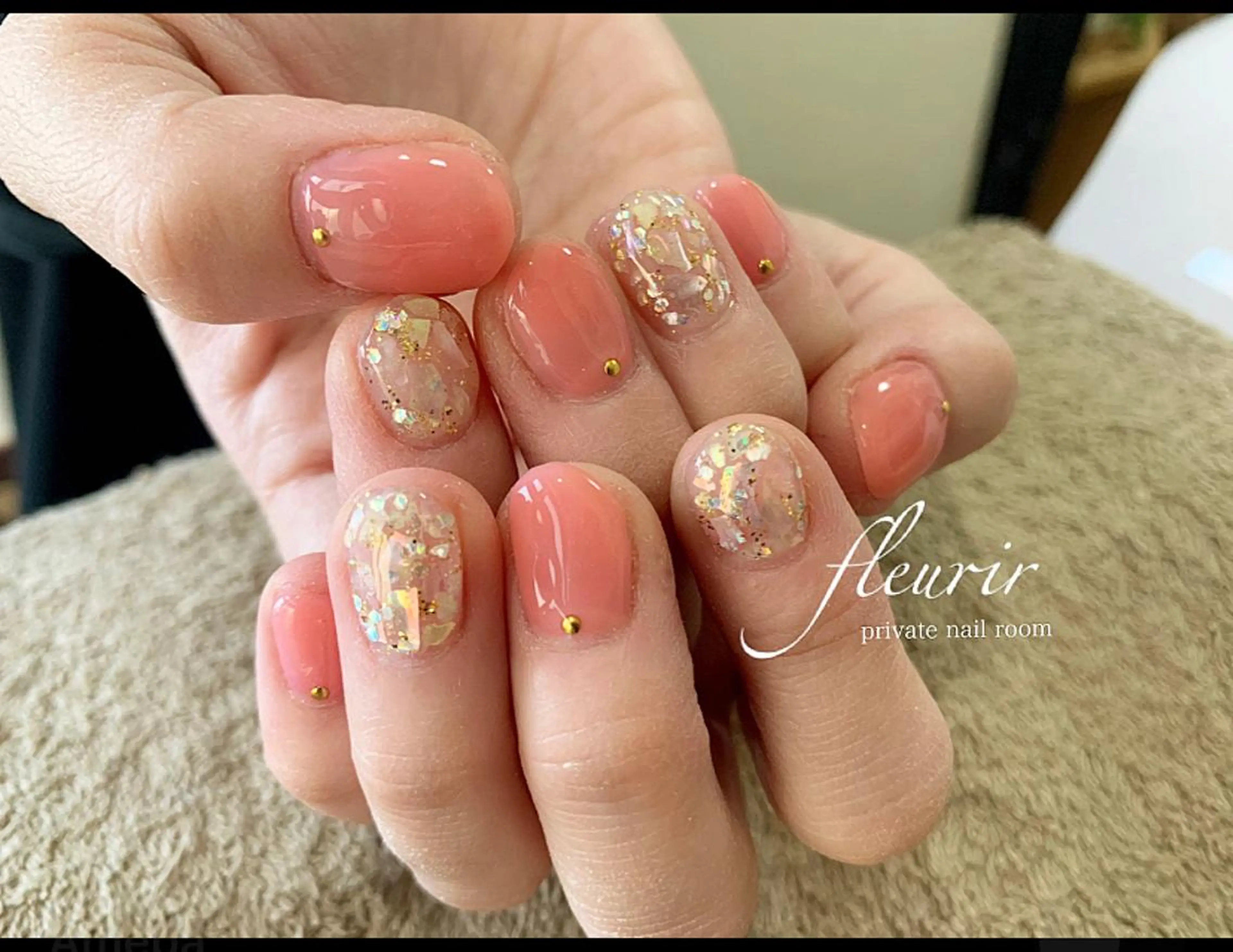 ネイル オーロラネイル ゴールド ホログラムネイル ラメ(グリッター) オレンジ フルリール 【プライベートサロンのネイルデザイン
