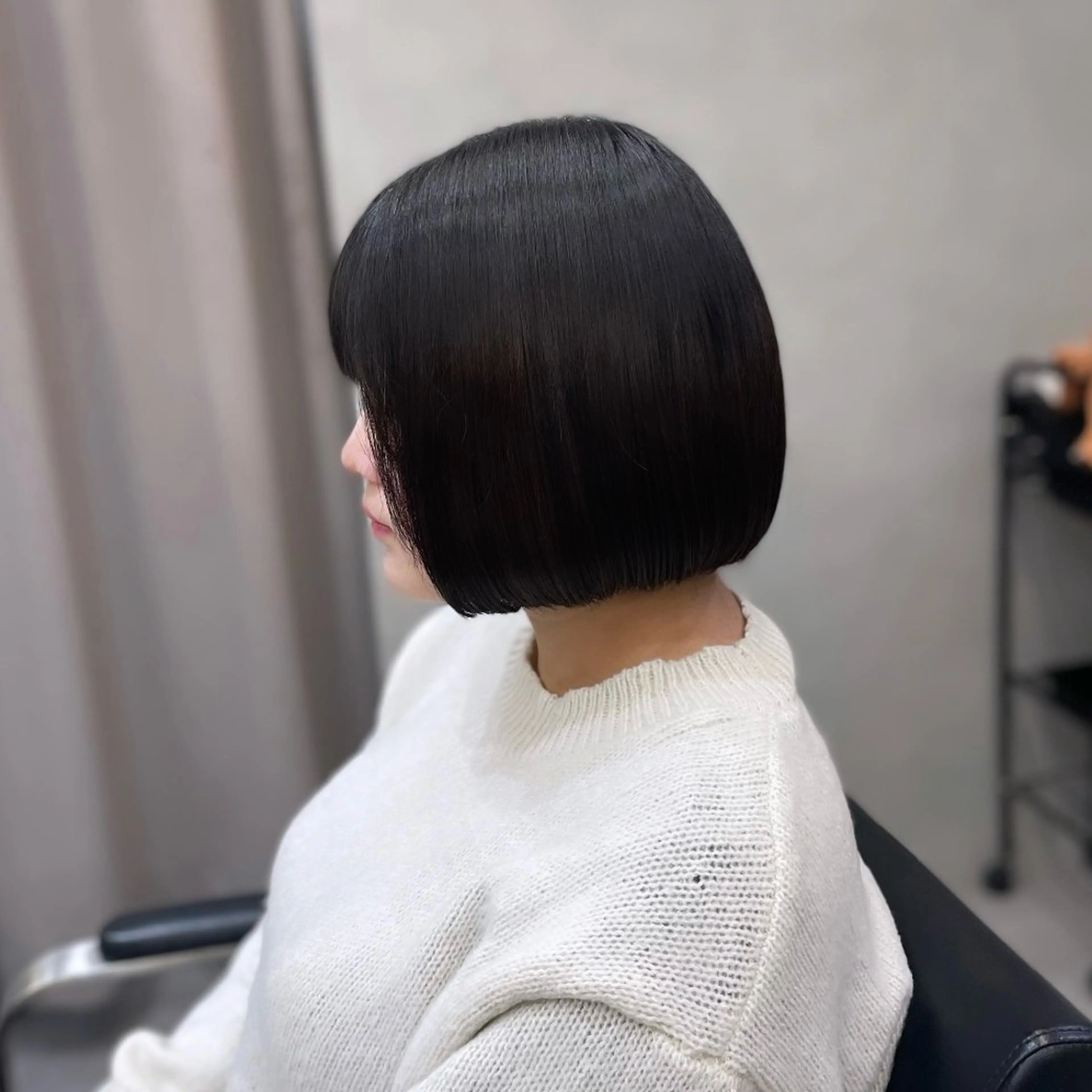 ショート ボブ カット Rui/透明感カラー 暖色/レイヤーカットのヘアスタイル